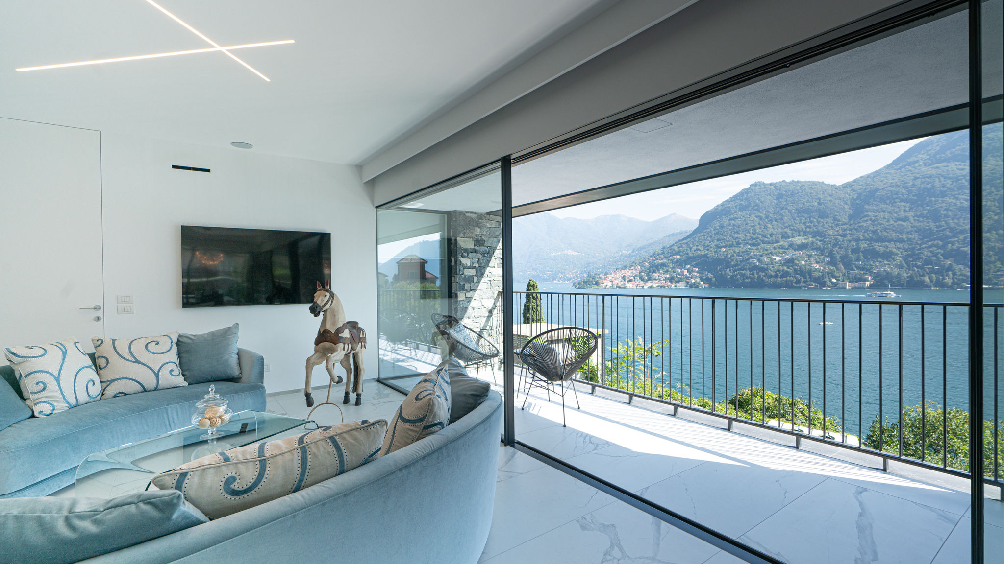 Italianway Moltrasio Villa Primavera by My Villa Collection 