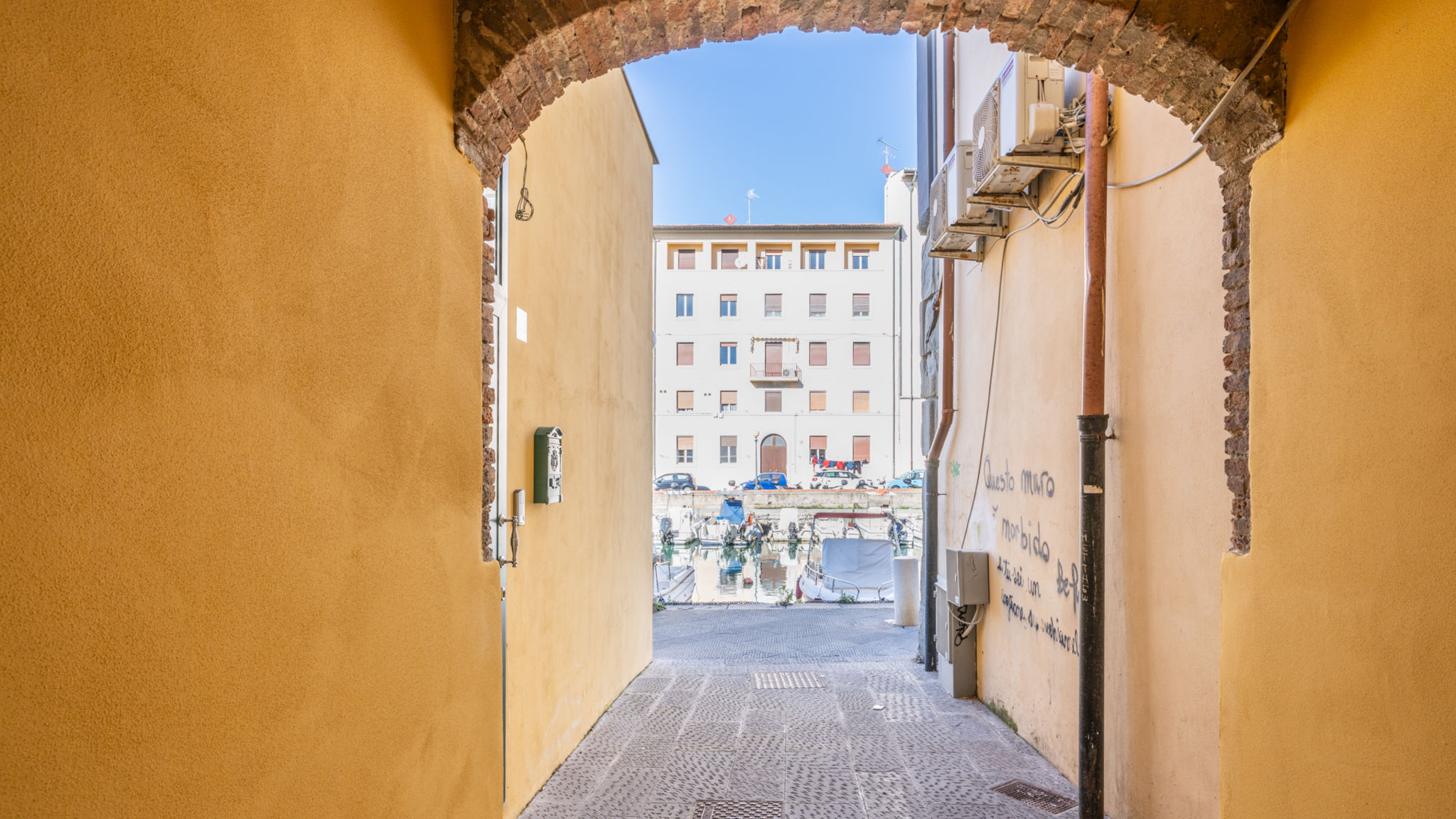 Italianway Livorno Travel Meditation House by Pleiades Home