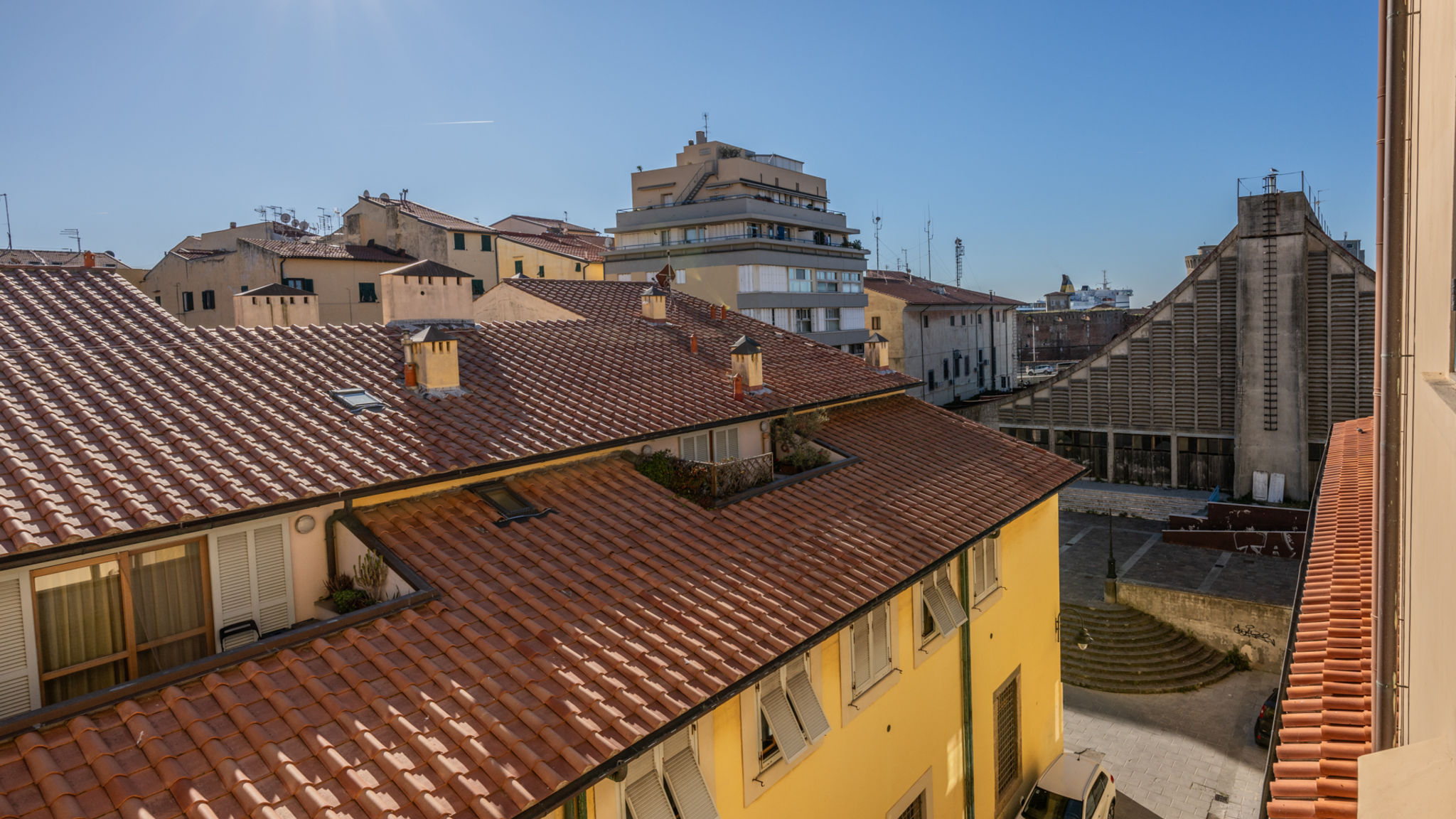 Italianway Livorno Travel Meditation House by Pleiades Home