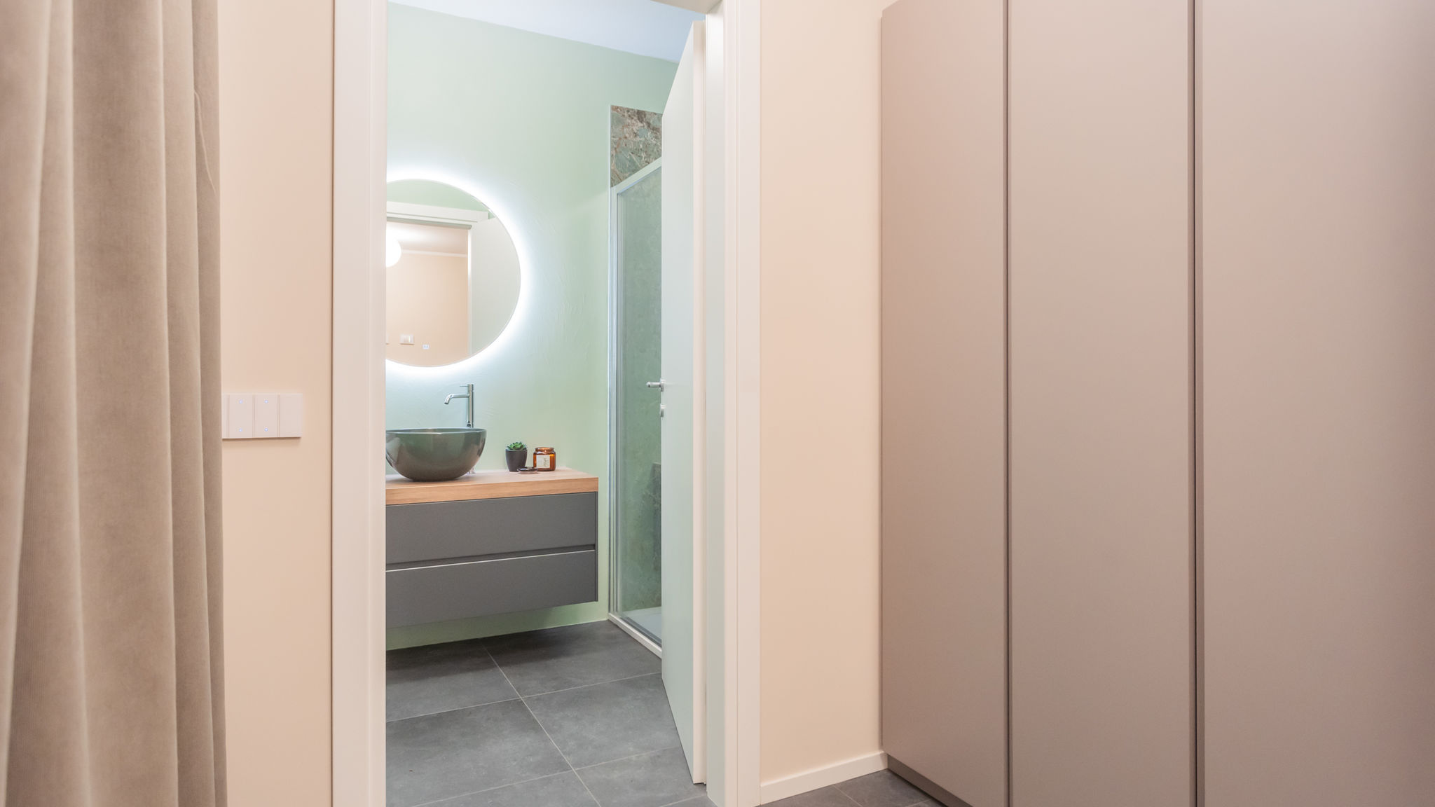 Italianway Como V. Suite on Lake Como