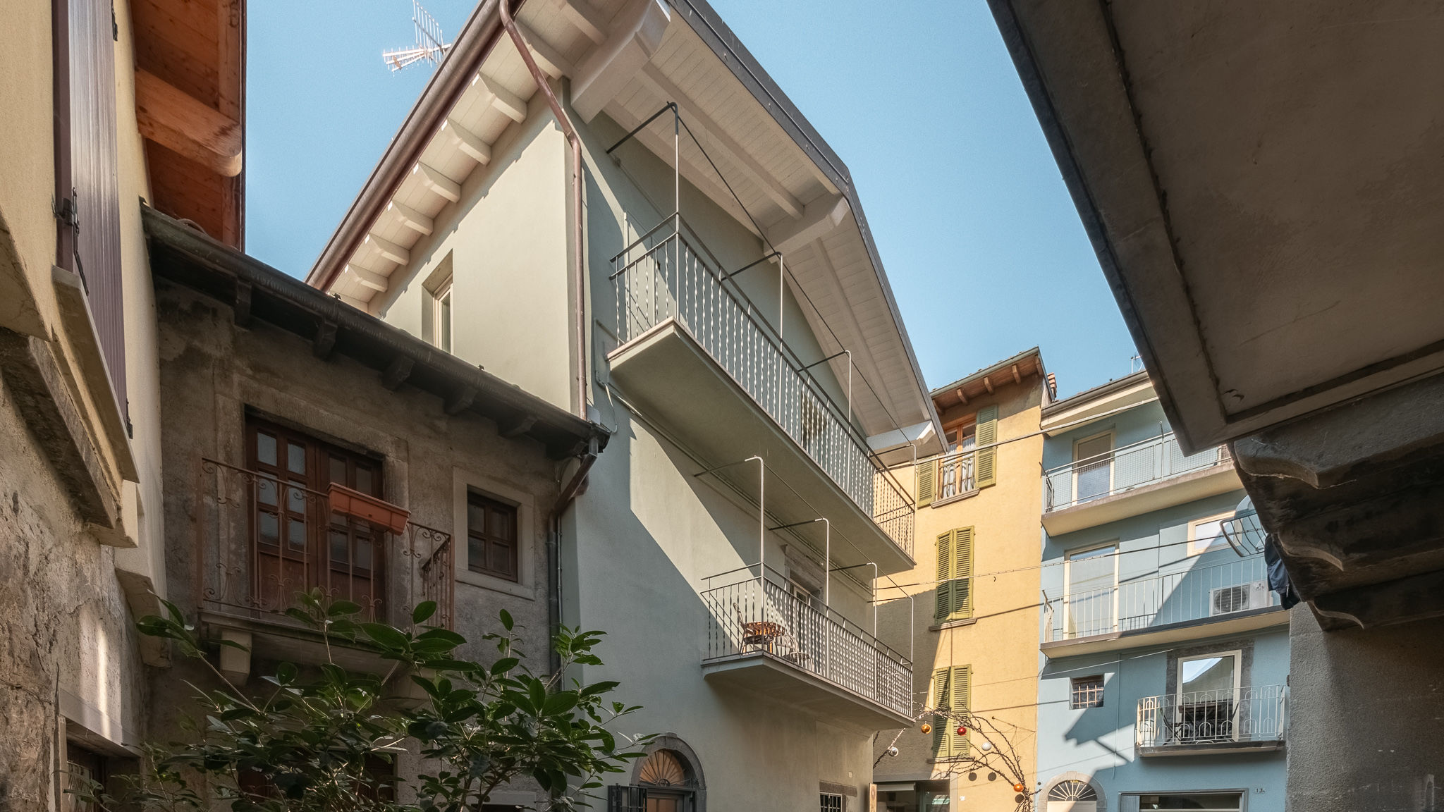 Italianway Sarnico Casa di Tully