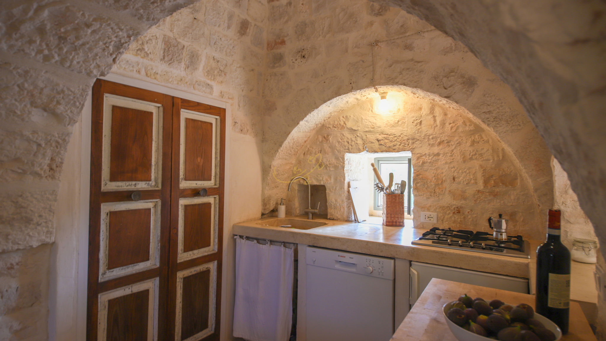 Trulli e Dimore Property Management Monopoli TD Trulli Terralta Panoramic Pool Over Countryside