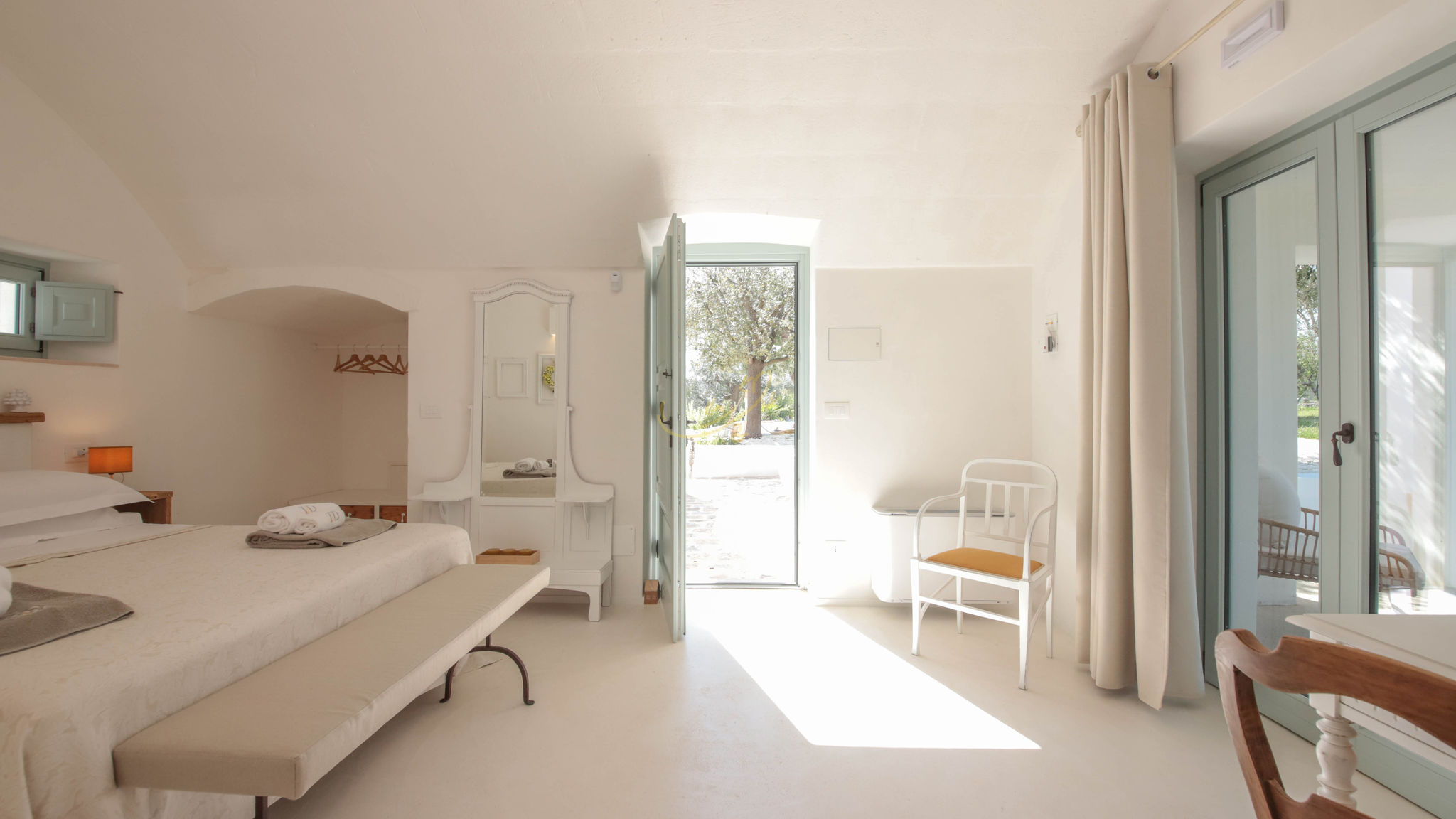 Trulli e Dimore Property Management Castellana Grotte TD Marlù Luxury Trulli Experience w/Stunning Pool