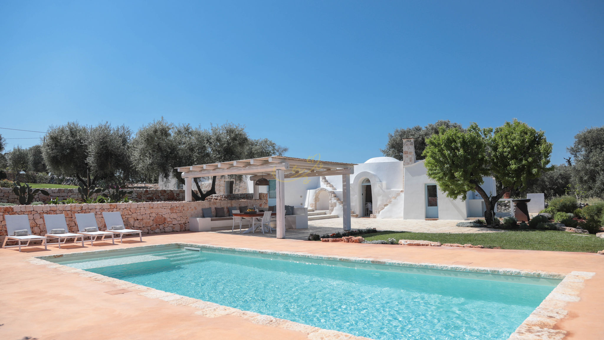 Trulli e Dimore Property Management Ostuni TD Lamiamola Stylish Trulli & Lamie with Pool
