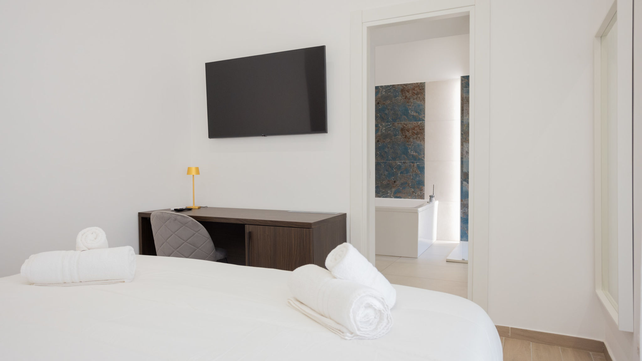 Italianway Napoli Palazzo Pepe - Camera D'Agostino