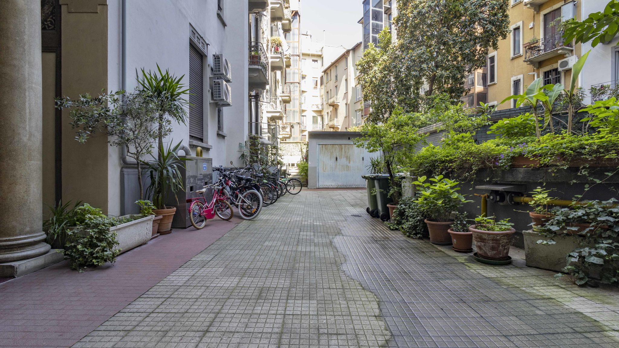 Italianway Milano Stradivarius House