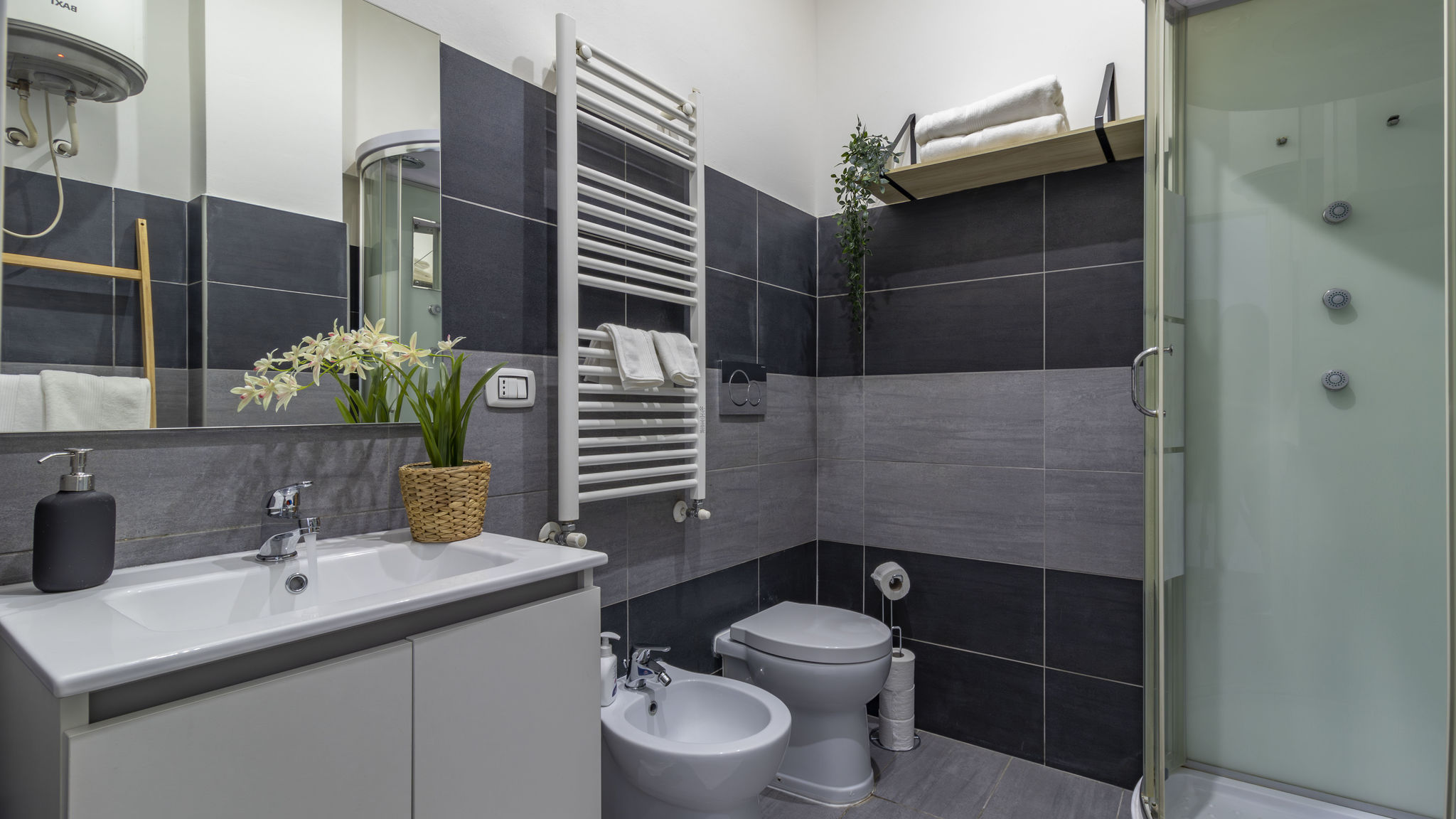 Italianway Milano Stradivarius House