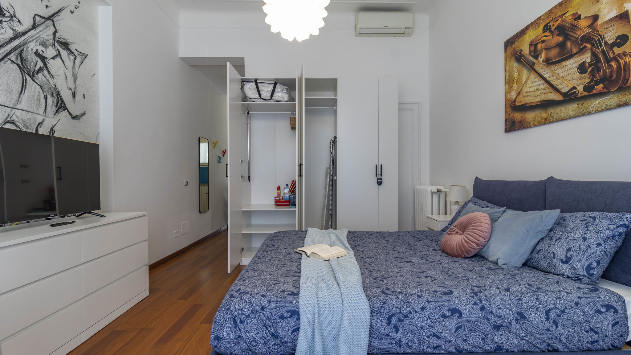 Italianway Milano Stradivarius House