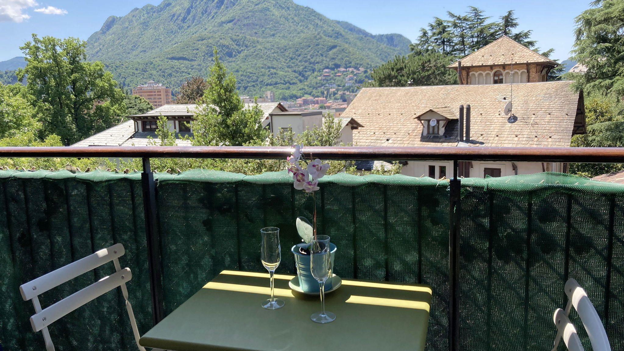 Italianway Lecco MyAmazingTimes: Appartamento luminoso al lago