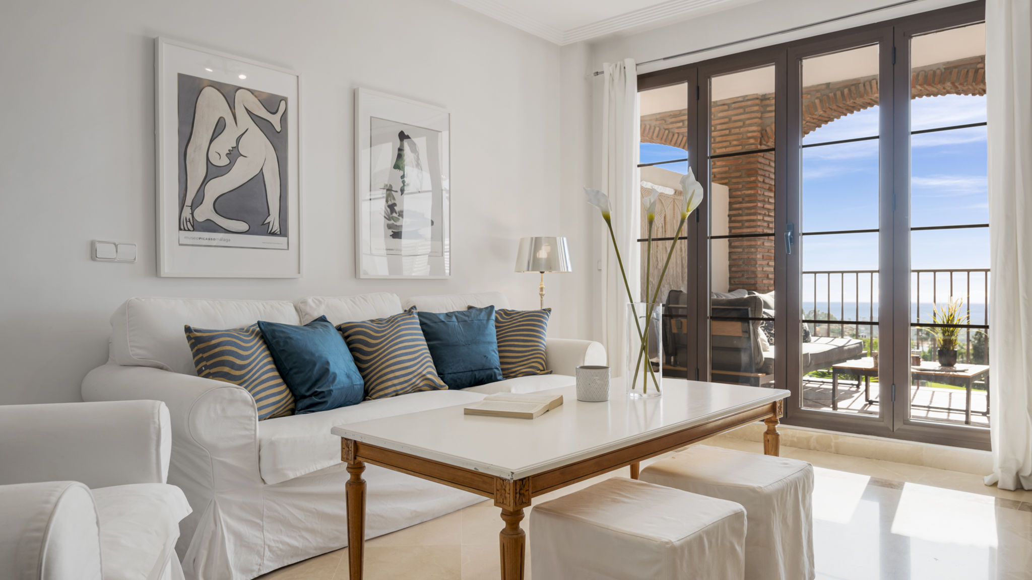 Costarentals Benahavís Los Arqueros sunny balcony with pool by Costarentals - Ref M52