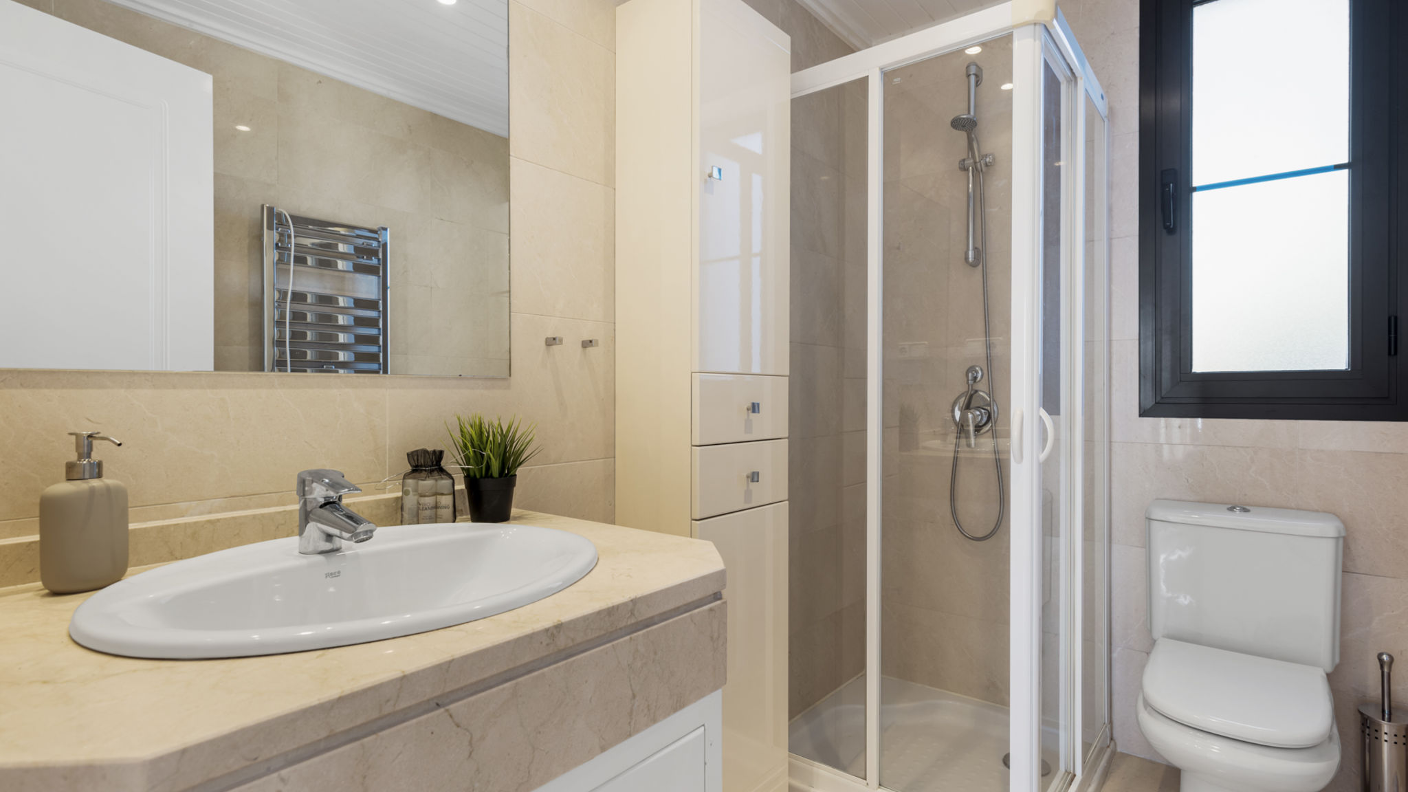 Costarentals Benahavís Los Arqueros sunny balcony with pool by Costarentals - Ref M52