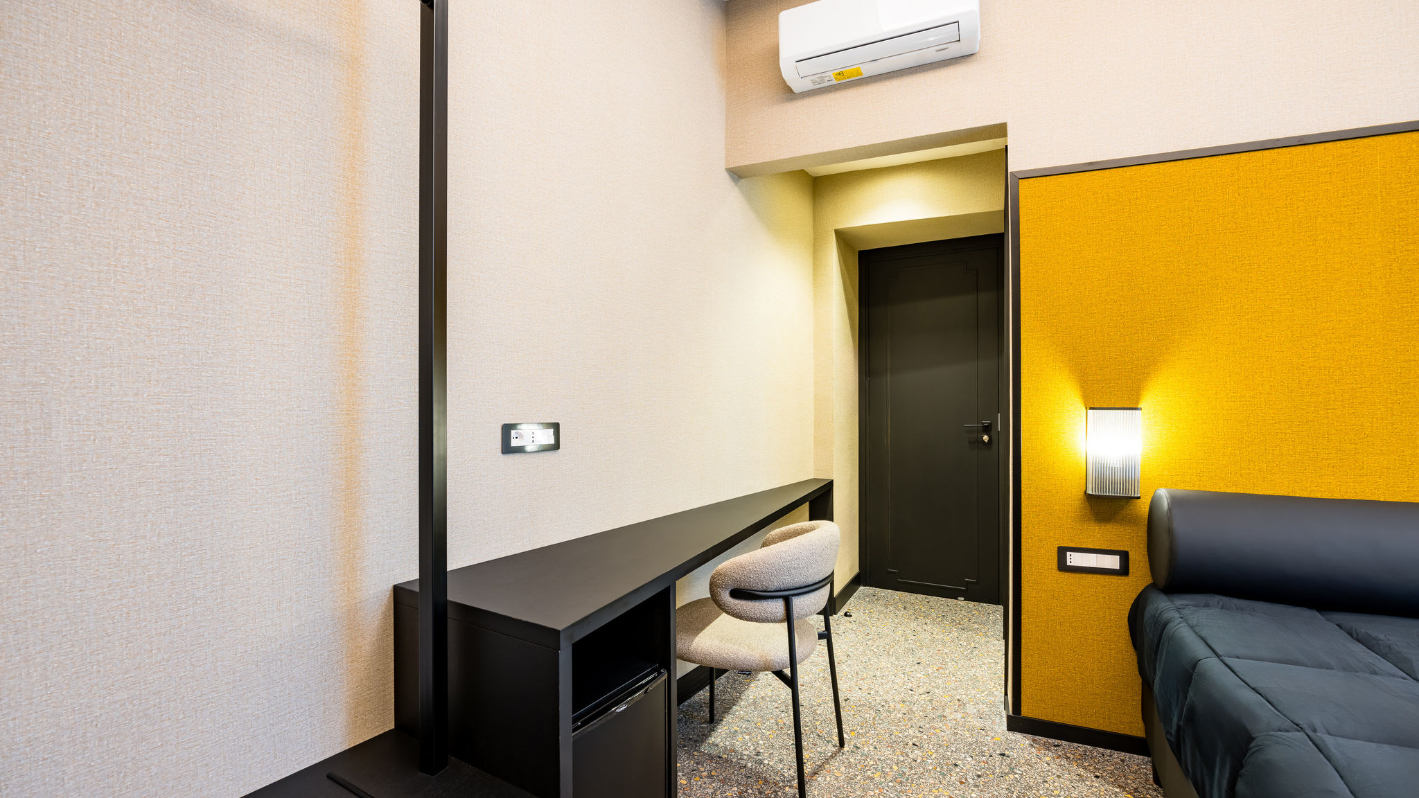 Napoliapartments.it (per Apt commercializzati) Napoli Capuana15 - Giallo Napoli