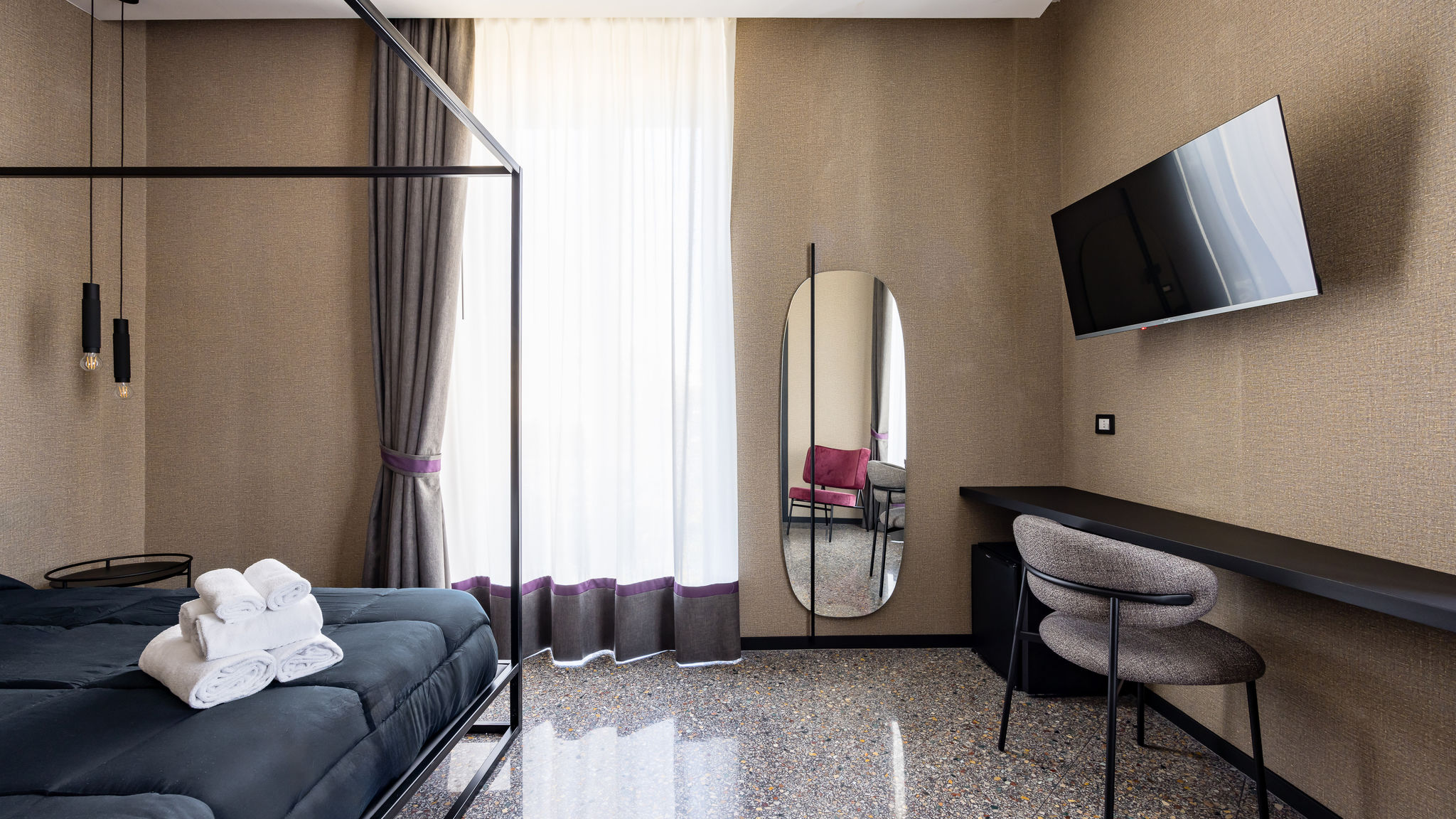 Napoliapartments.it (per Apt commercializzati) Napoli Capuana15 - Grigio Vesuvio