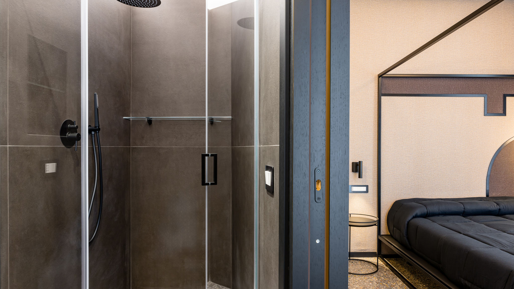 Napoliapartments.it (per Apt commercializzati) Napoli Capuana15 - Grigio Vesuvio