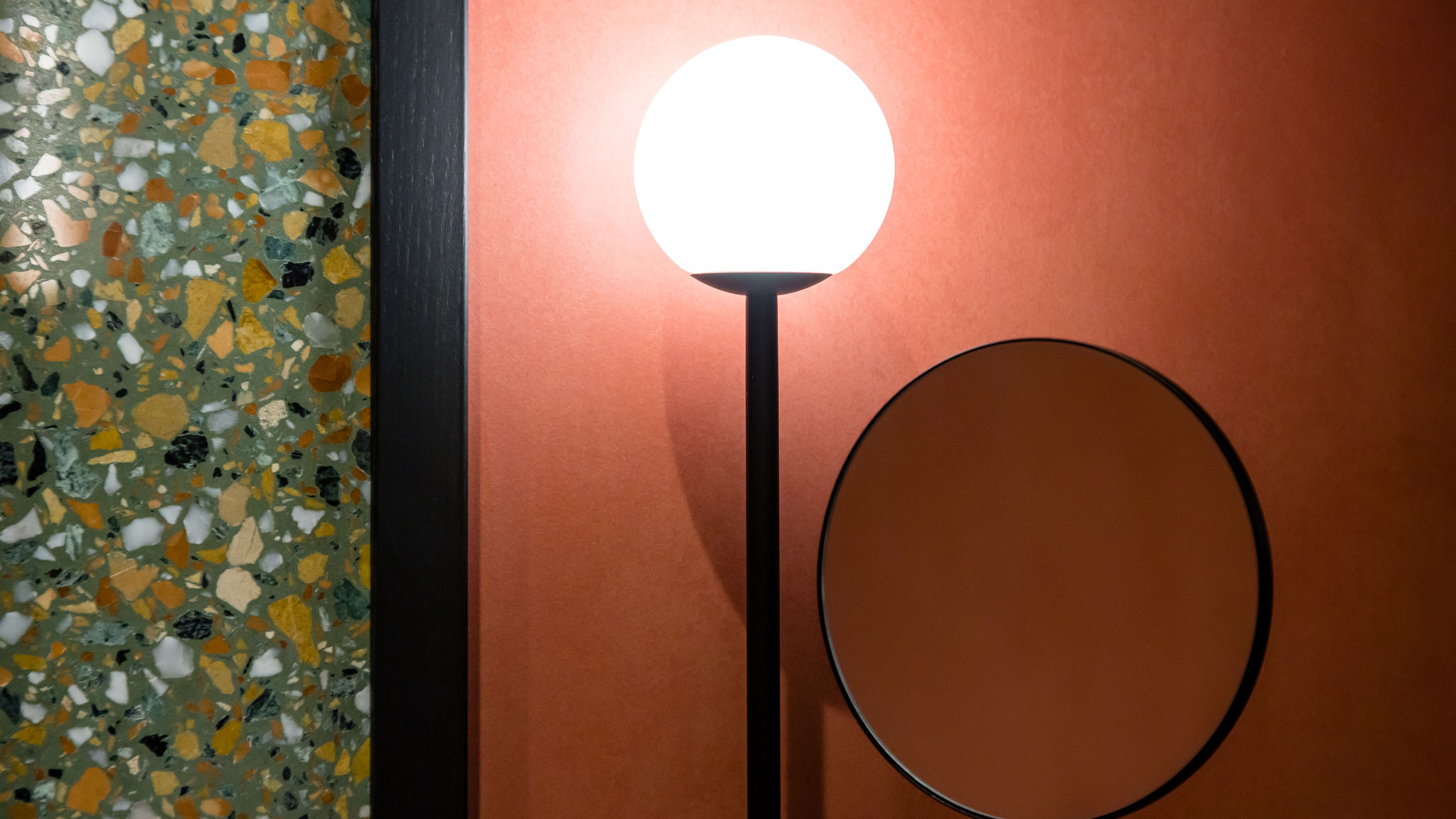 Napoliapartments.it (per Apt commercializzati) Napoli Capuana15 - Rosso Pompei
