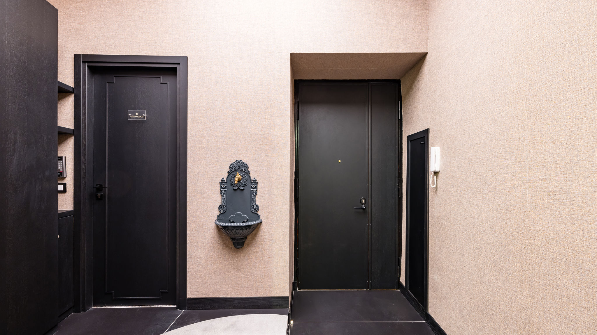 Napoliapartments.it (per Apt commercializzati) Napoli Capuana15 - Grigio Vesuvio