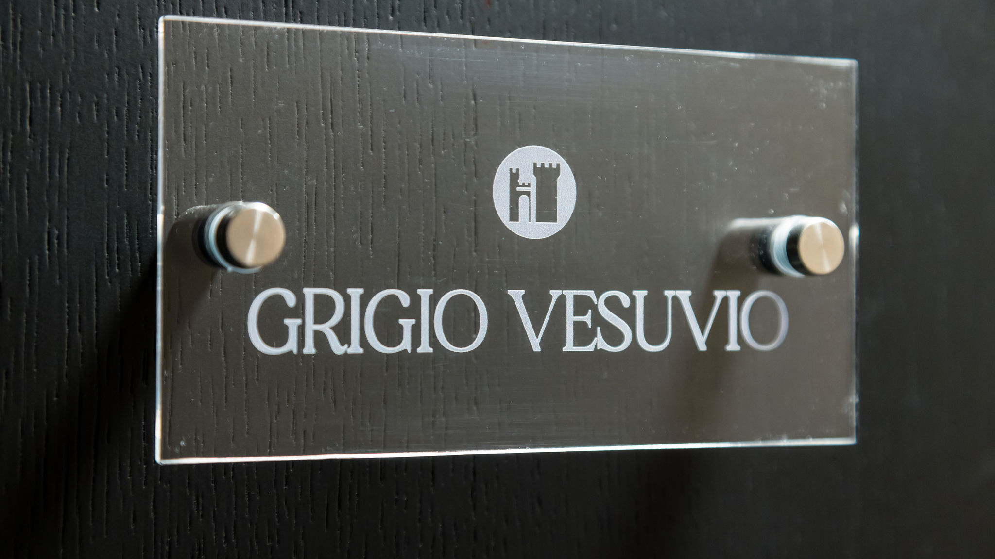 Napoliapartments.it (per Apt commercializzati) Napoli Capuana15 - Grigio Vesuvio
