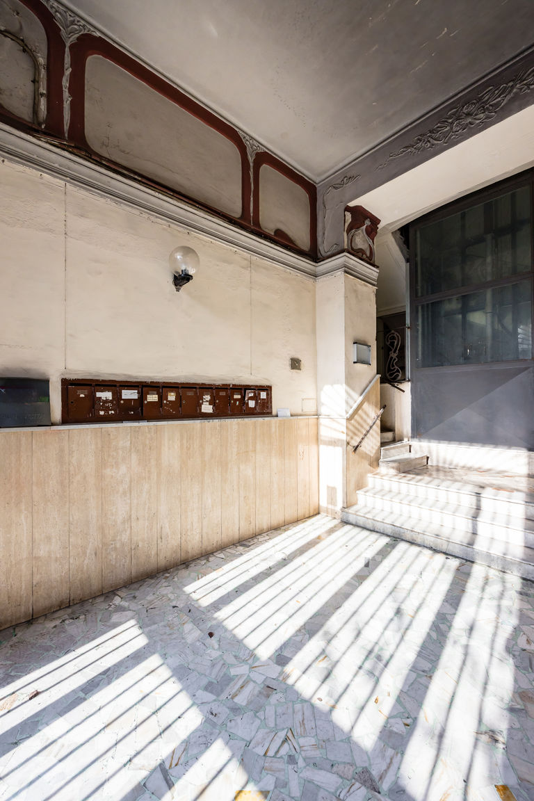 Napoliapartments.it (per Apt commercializzati) Napoli Capuana15 - Grigio Vesuvio