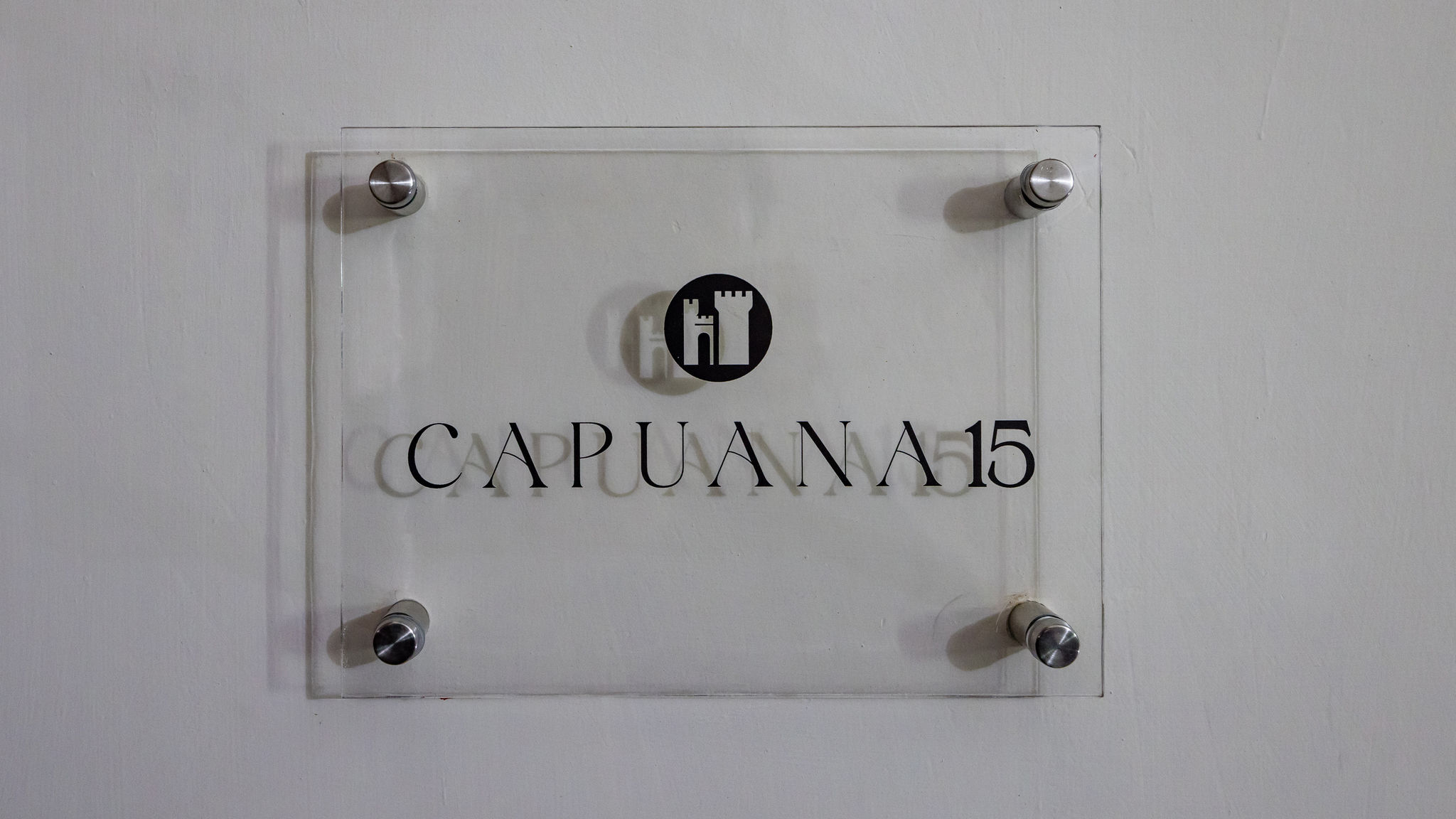Napoliapartments.it (per Apt commercializzati) Napoli Capuana15 - Grigio Vesuvio