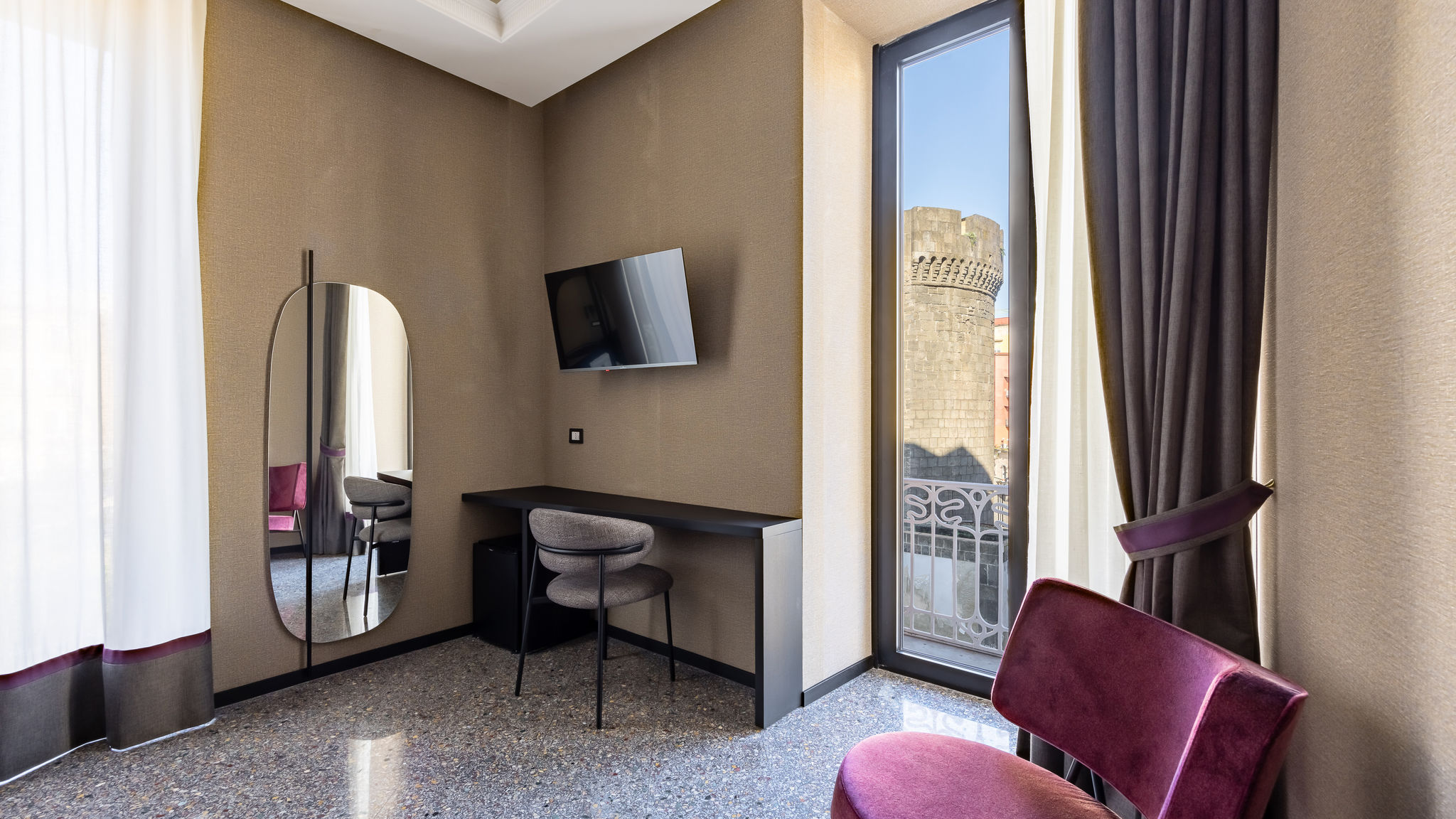 Napoliapartments.it (per Apt commercializzati) Napoli Capuana15 - Grigio Vesuvio