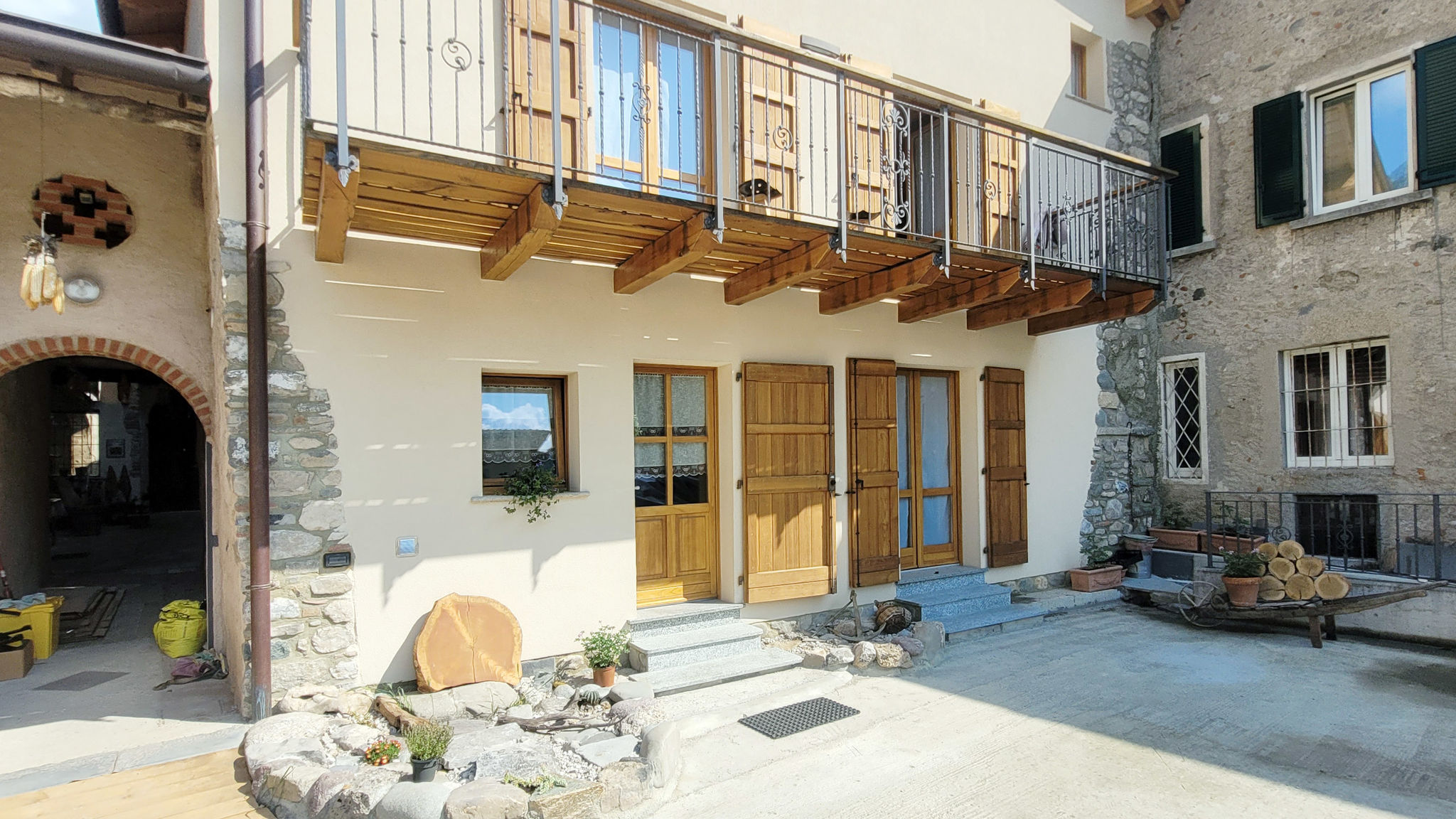 Italianway Ballabio Ballabio Lake - Rustic Chic Retreat