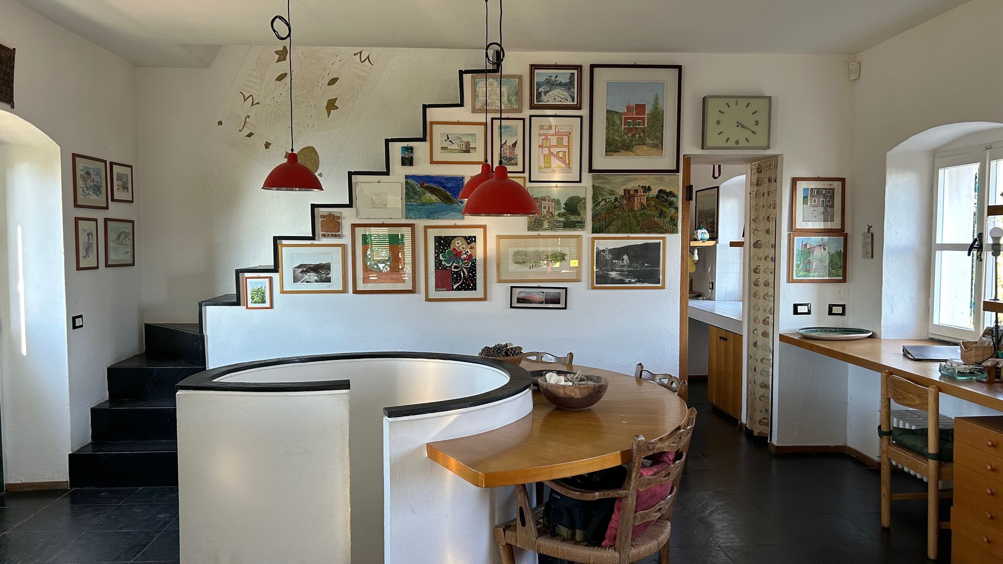 Italianway Monterosso al Mare Historical Villa 'The Birdhouse' with Garden and Views