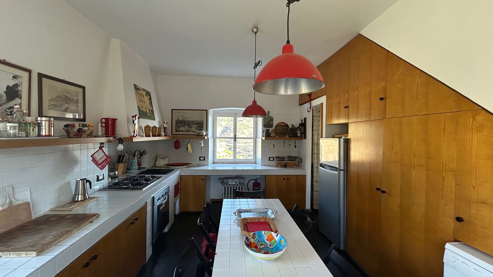 Italianway Monterosso al Mare Historical Villa 'The Birdhouse' with Garden and Views