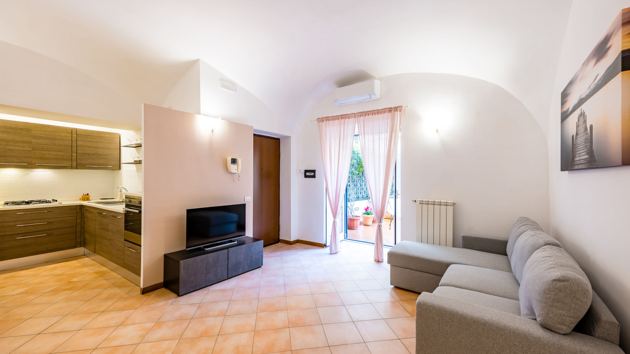 Italianway Napoli Materdei Beautiful Terrace by NapoliApartments