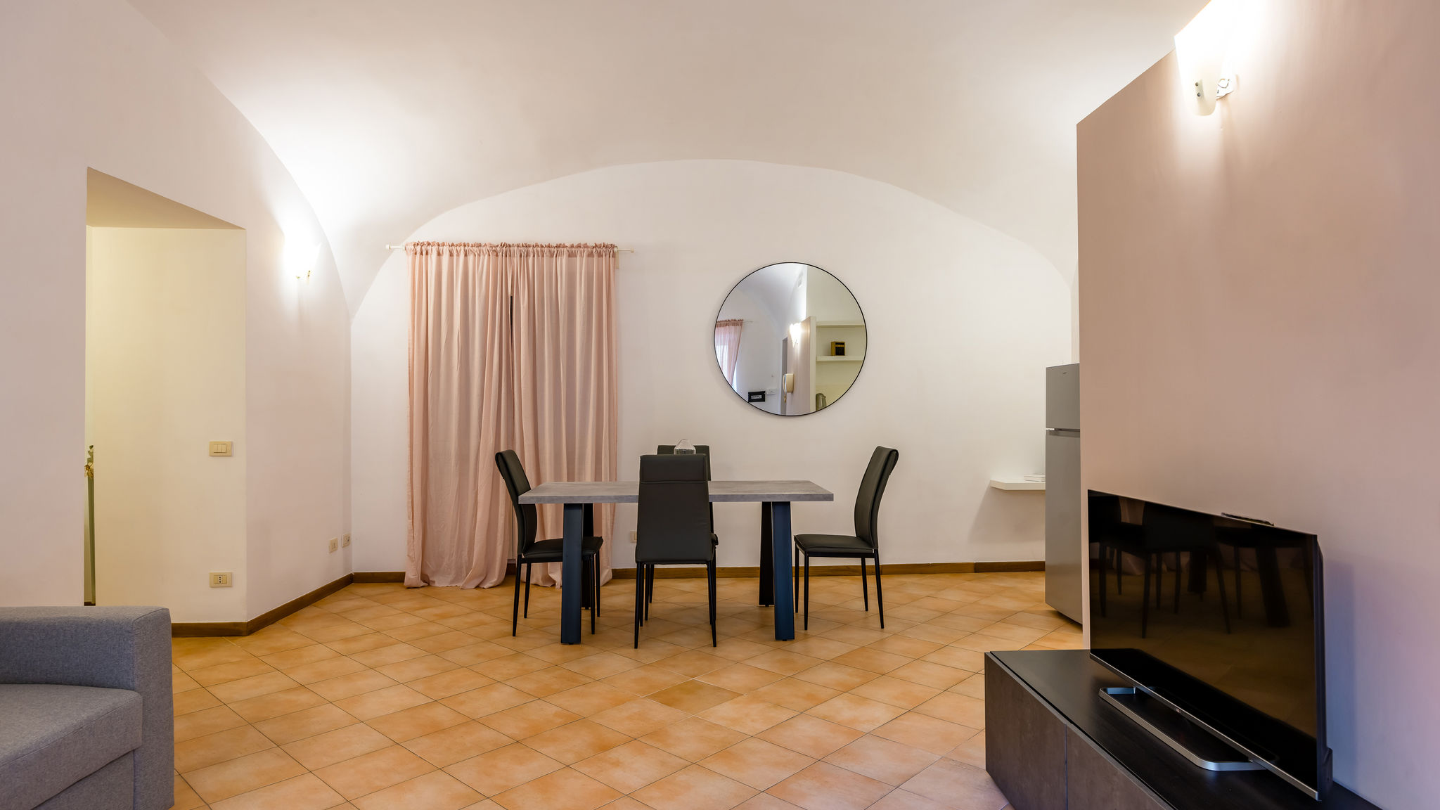 Italianway Napoli Materdei Beautiful Terrace by NapoliApartments