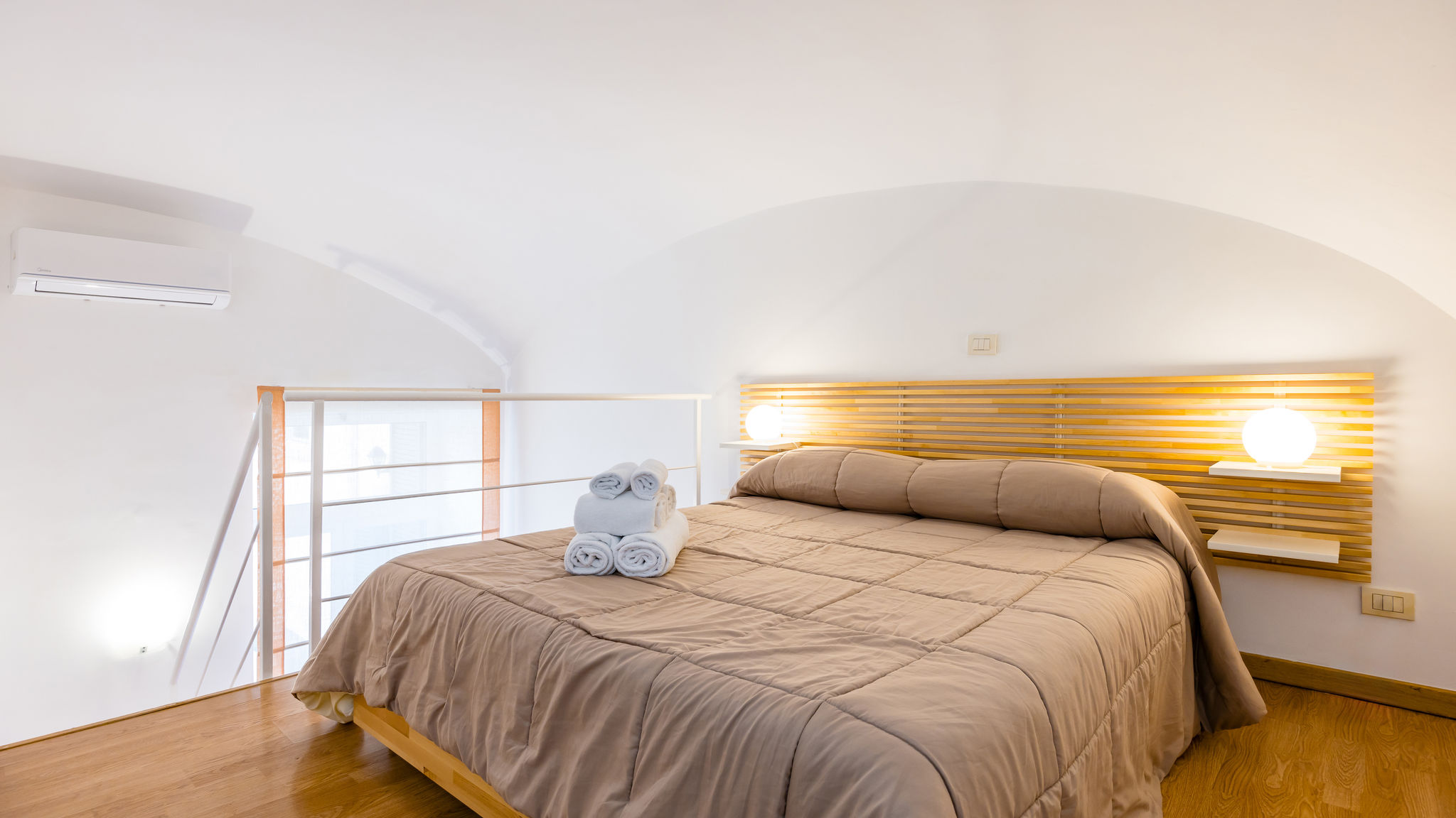 Italianway Napoli Materdei Beautiful Terrace by NapoliApartments