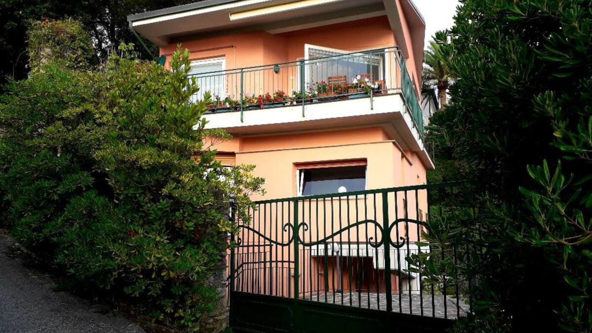 Italianway Monterosso al Mare The Stork's Nest 'La Cicogna' sea views terrace