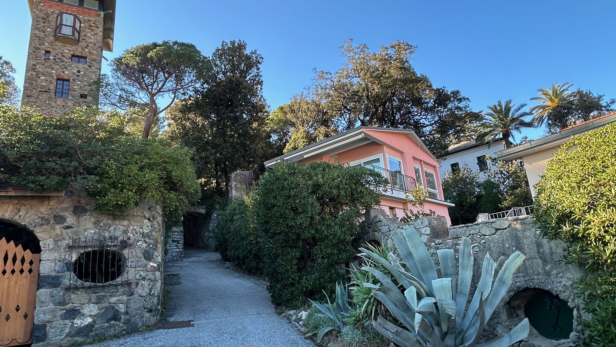 Italianway Monterosso al Mare Serena's Beach Side Apt with Parking and A/C