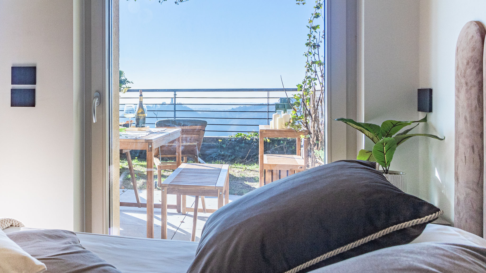 Italianway Como Aurora Apartment by Rent All Como