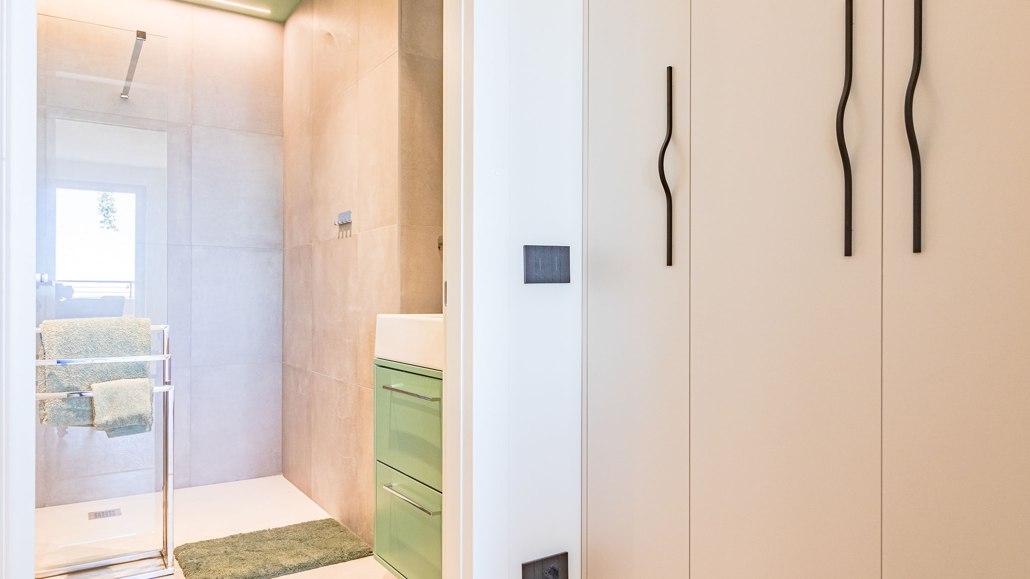 Italianway Como Aurora Apartment by Rent All Como