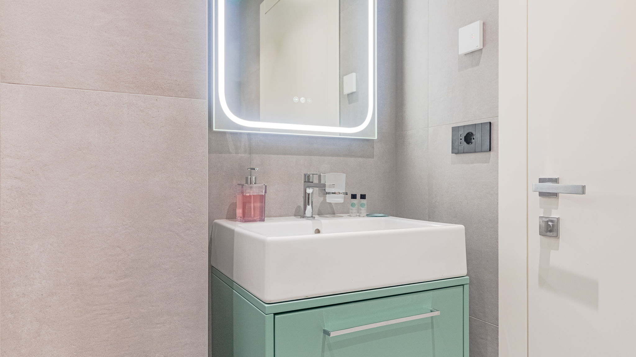 Italianway Como Aurora Apartment by Rent All Como