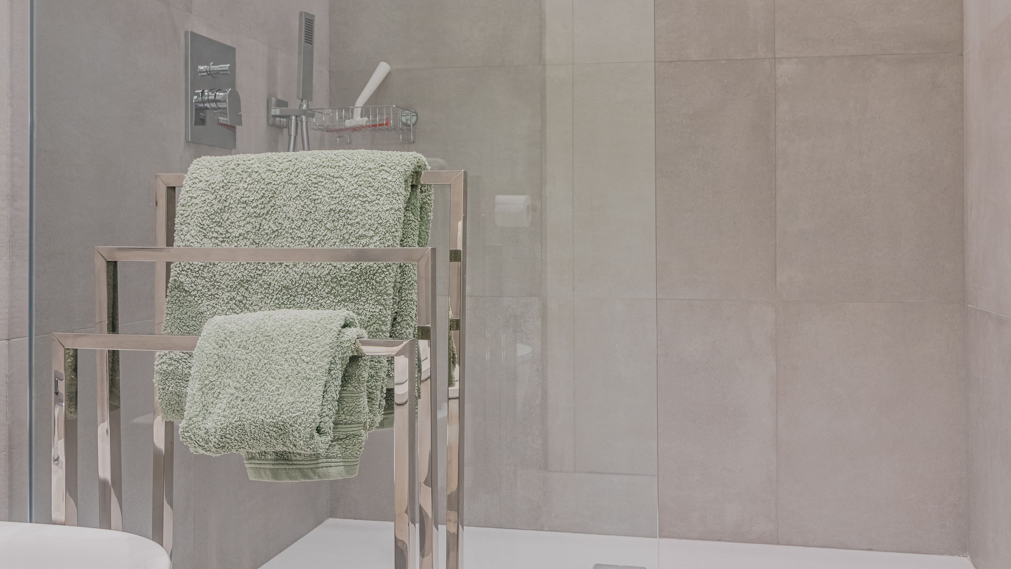 Italianway Como Aurora Apartment by Rent All Como