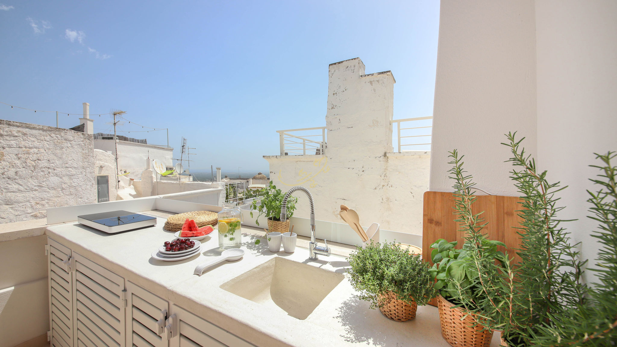 Italianway Ostuni TD Terrazze di Carole Panoramic Terrace & Jacuzzi