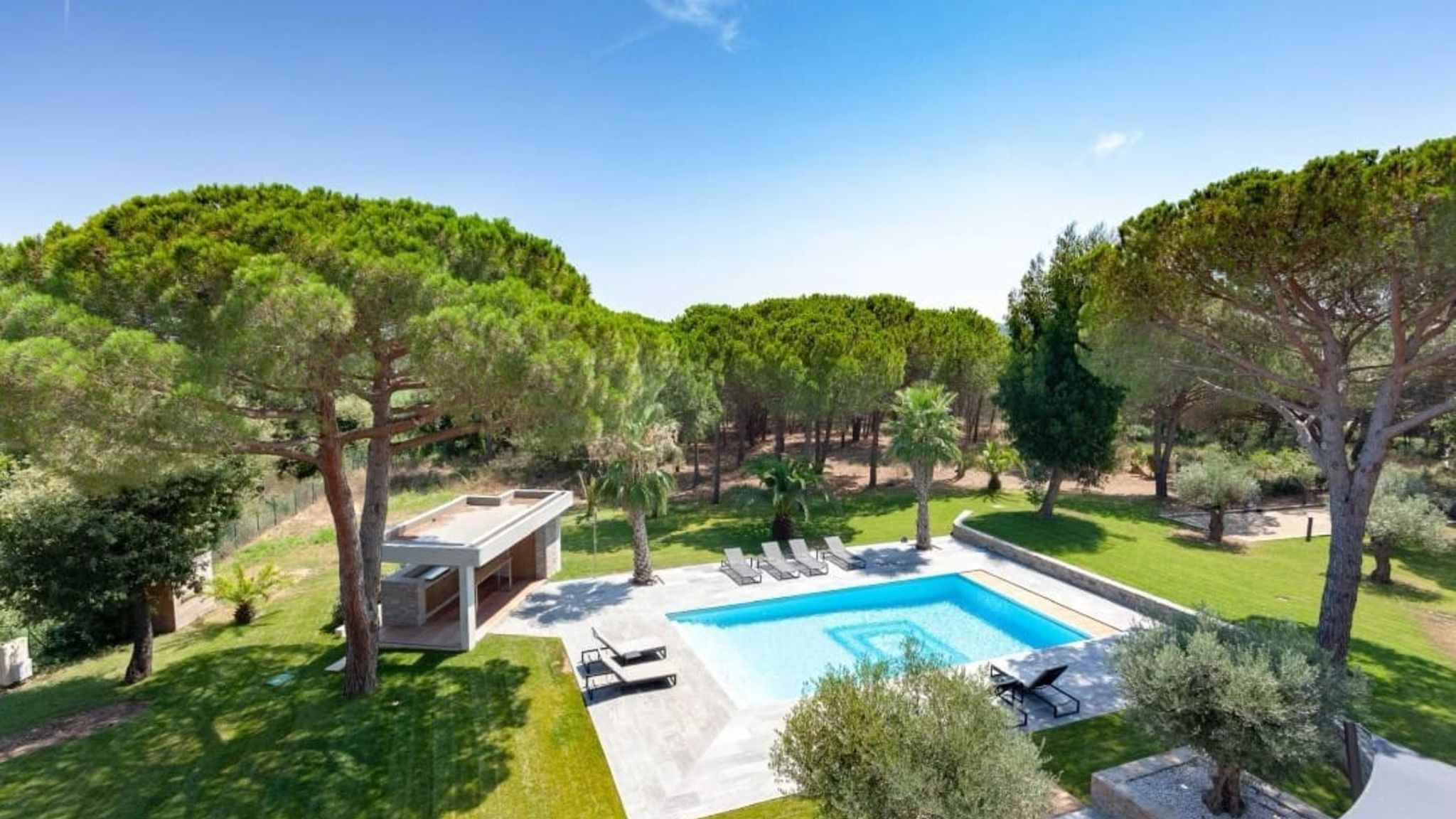 Italianway Ramatuelle Villa Pin Parasol