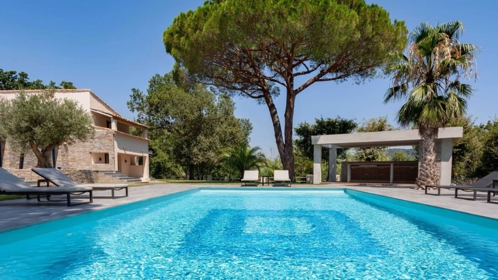 Italianway Ramatuelle Villa Pin Parasol