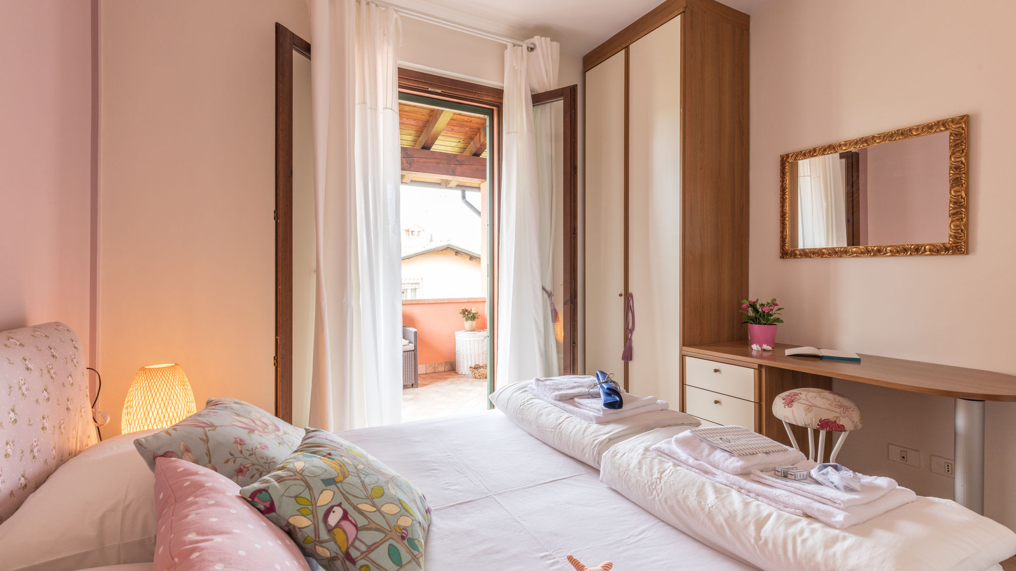 Garda Lake Home Sirmione Le Rose - Bellasirmione