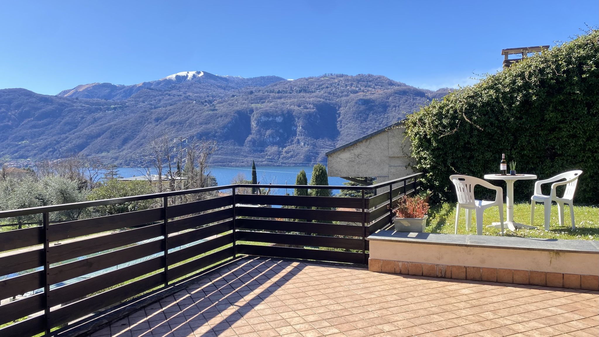 Italianway Lierna SunsetView - Lake Como swimming pool and garden