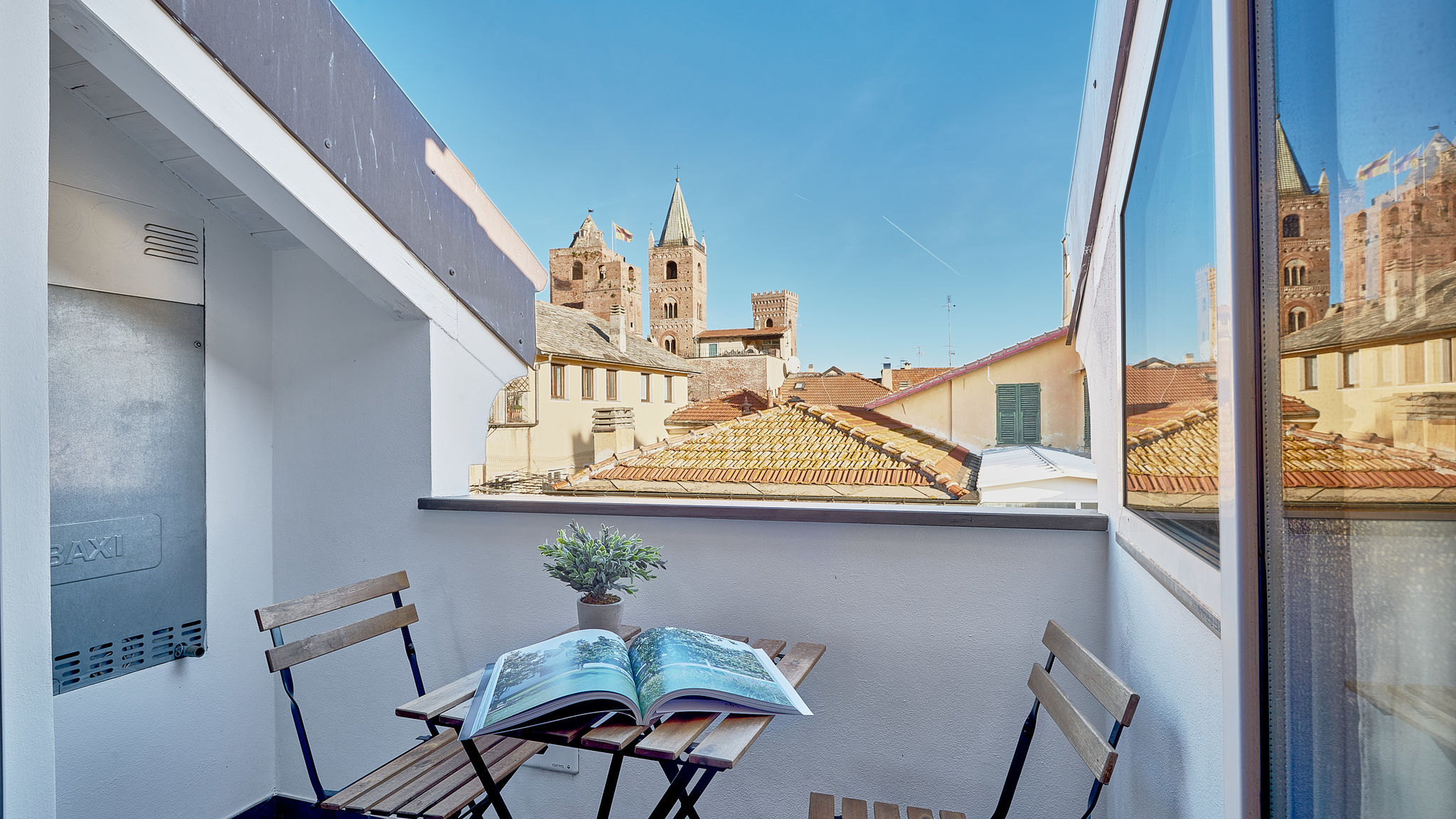 Italianway Albenga Tra le Torri