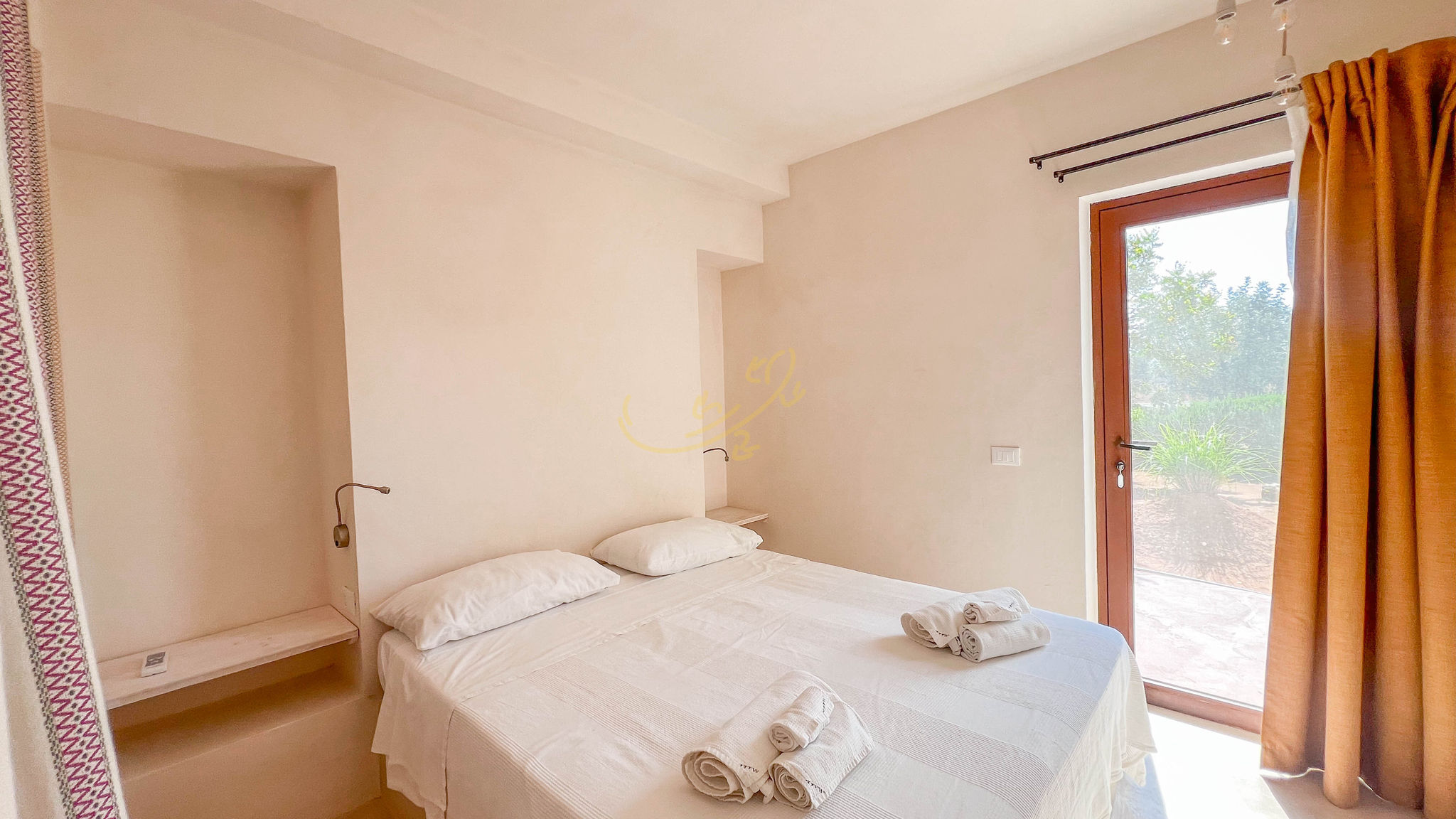 Italianway Fasano TD Torretta Macramè amid the Mediterranean scrub