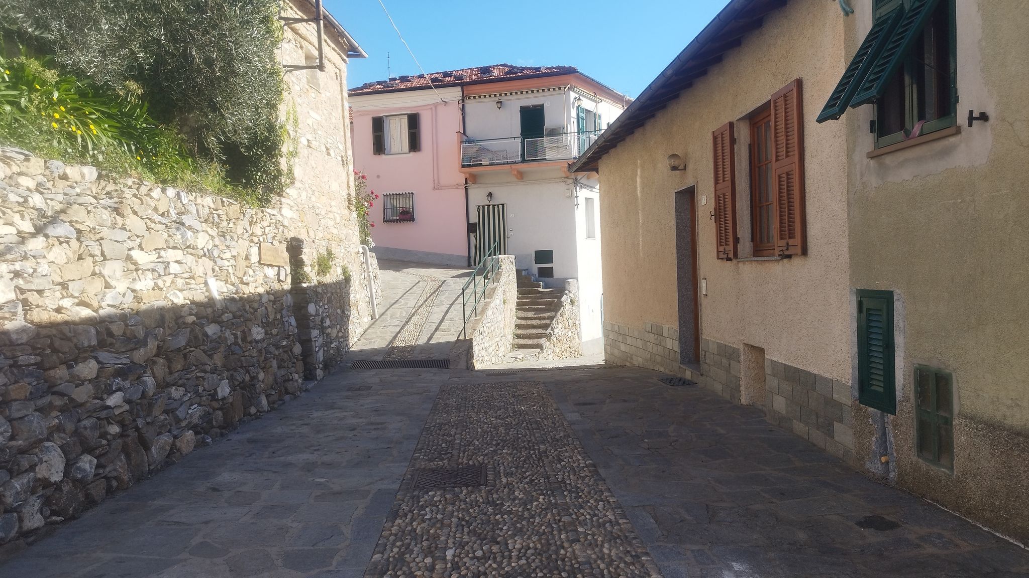 Italianway Arnasco Serenità tra gli ulivi