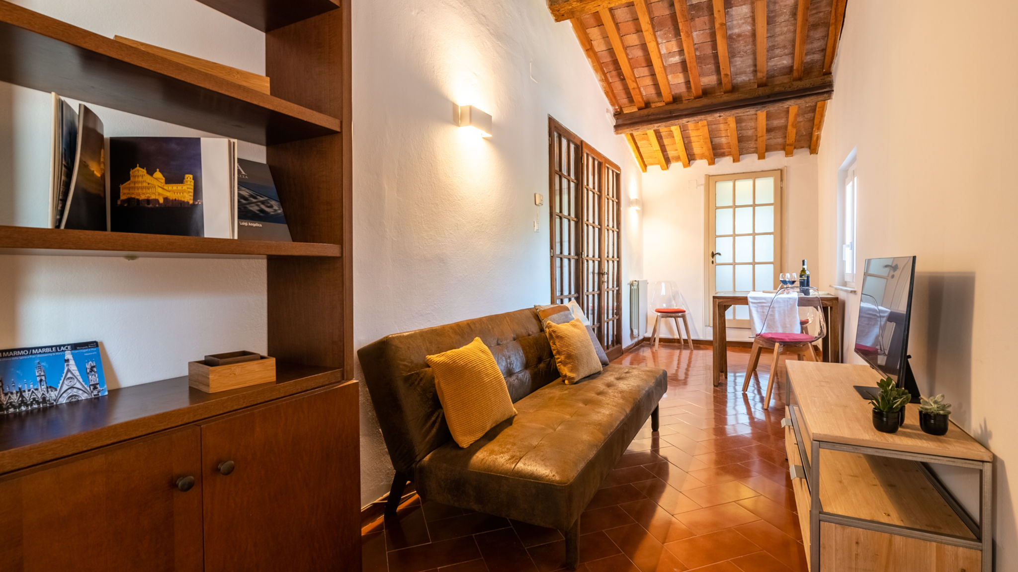 The Rose Apartment