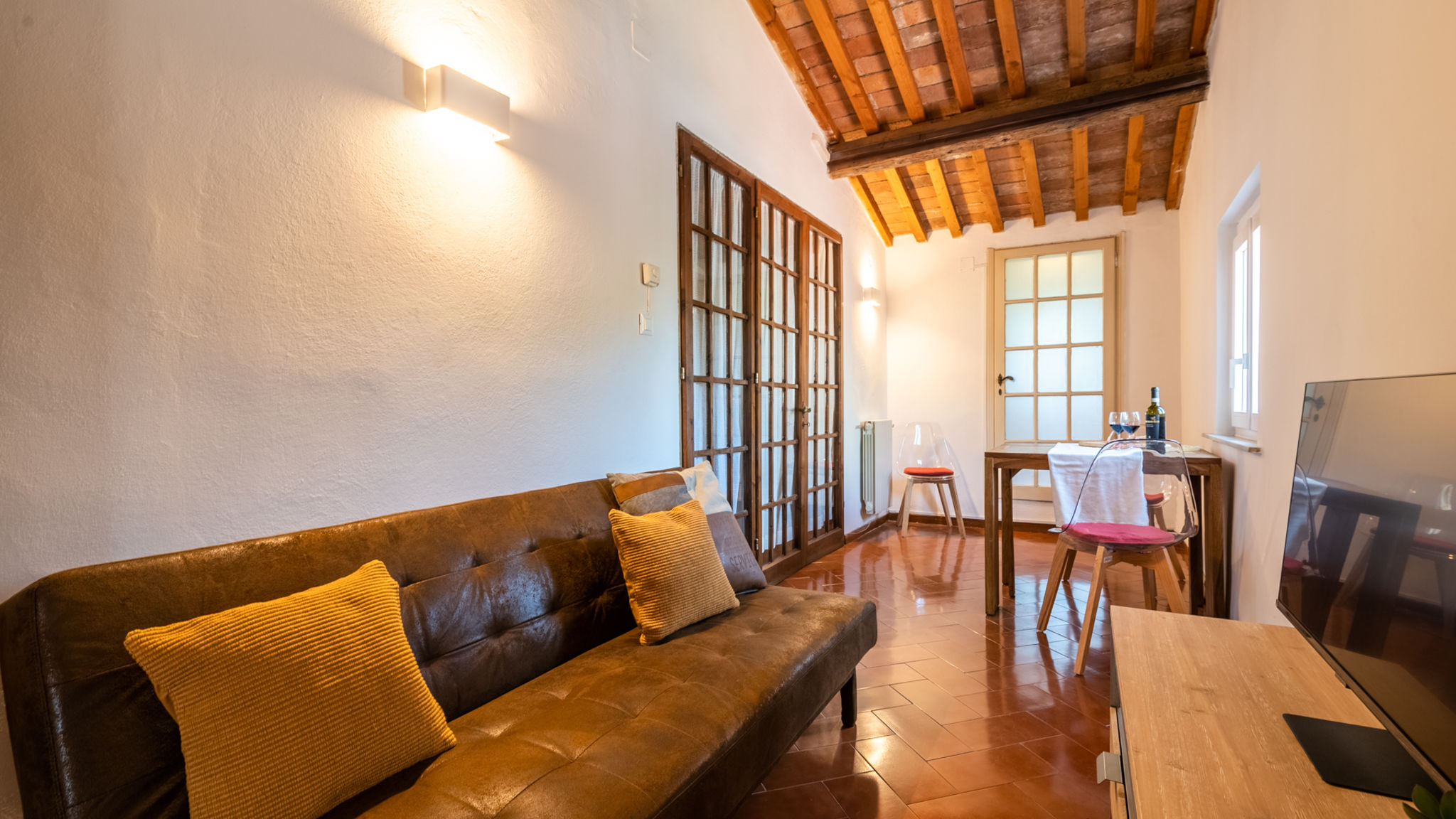 The Rose Apartment