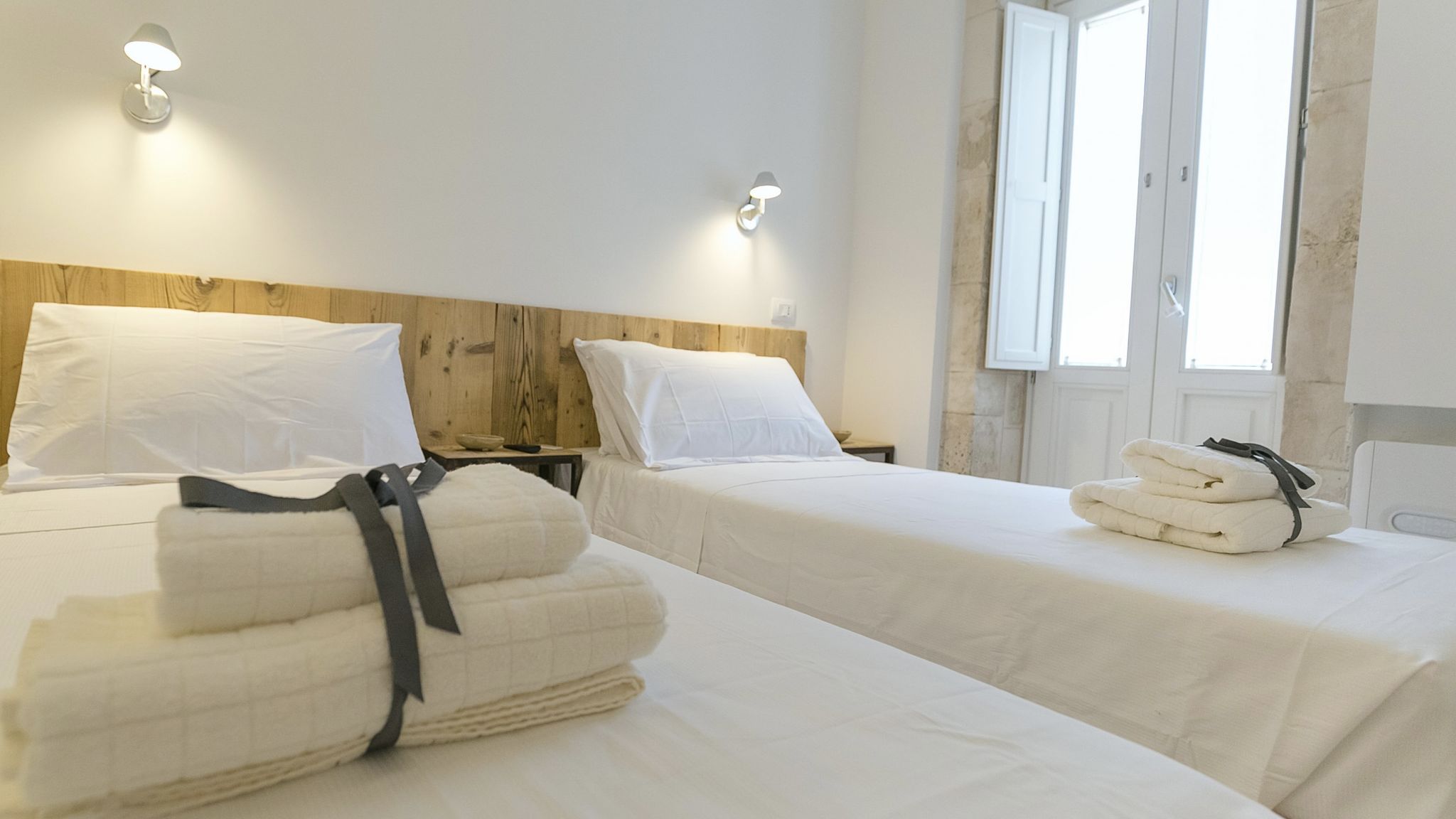 Italianway Siracusa Dione design apartments by Dimore in Sicily
