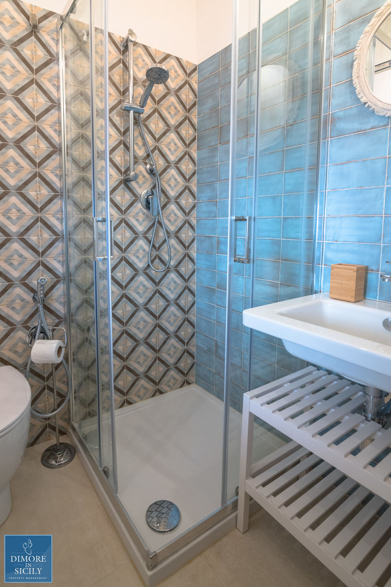 Italianway Siracusa Lio loft, romantic and stunning sea view apt