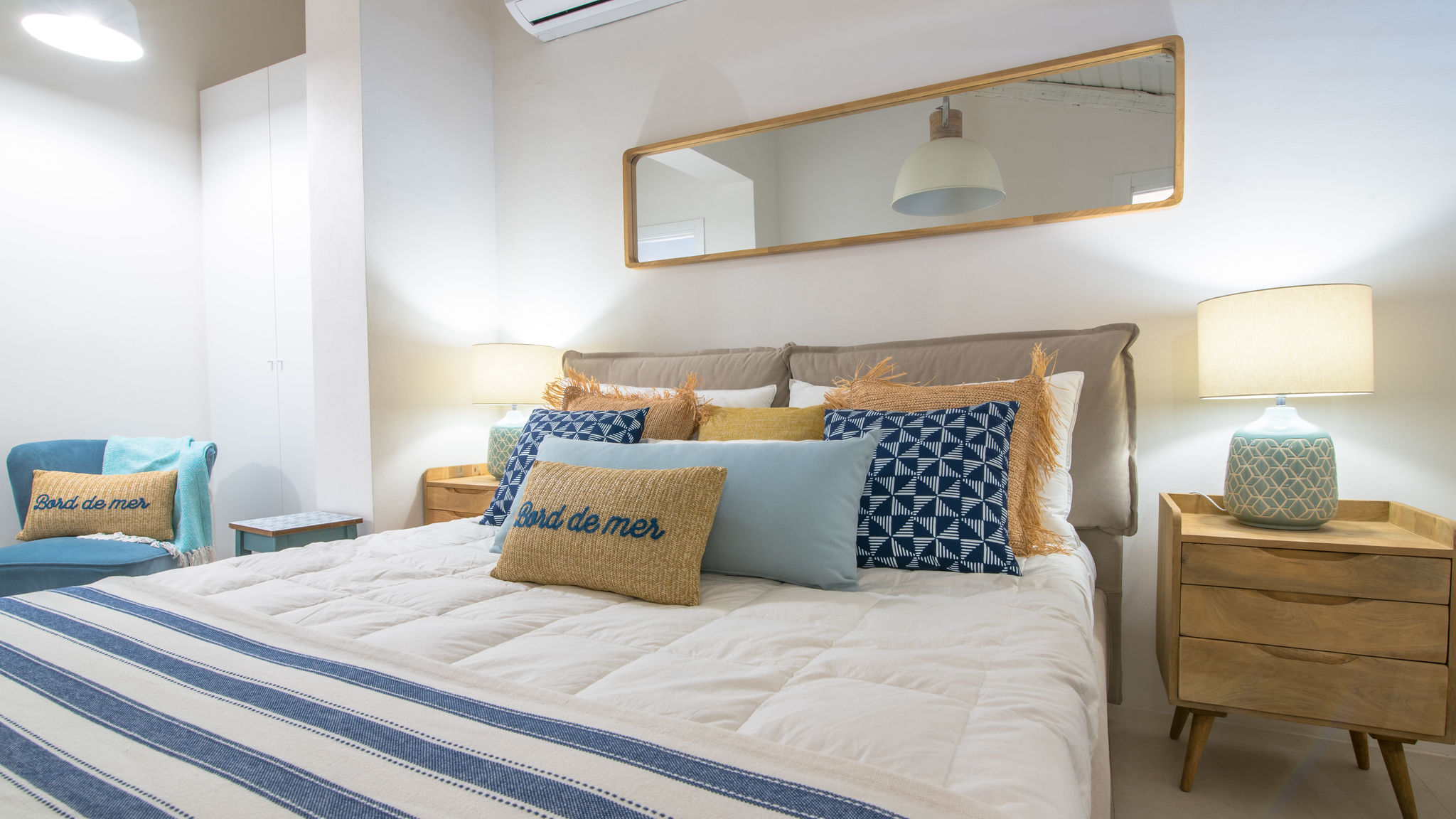 Italianway Siracusa Lio loft, romantic and stunning sea view apt