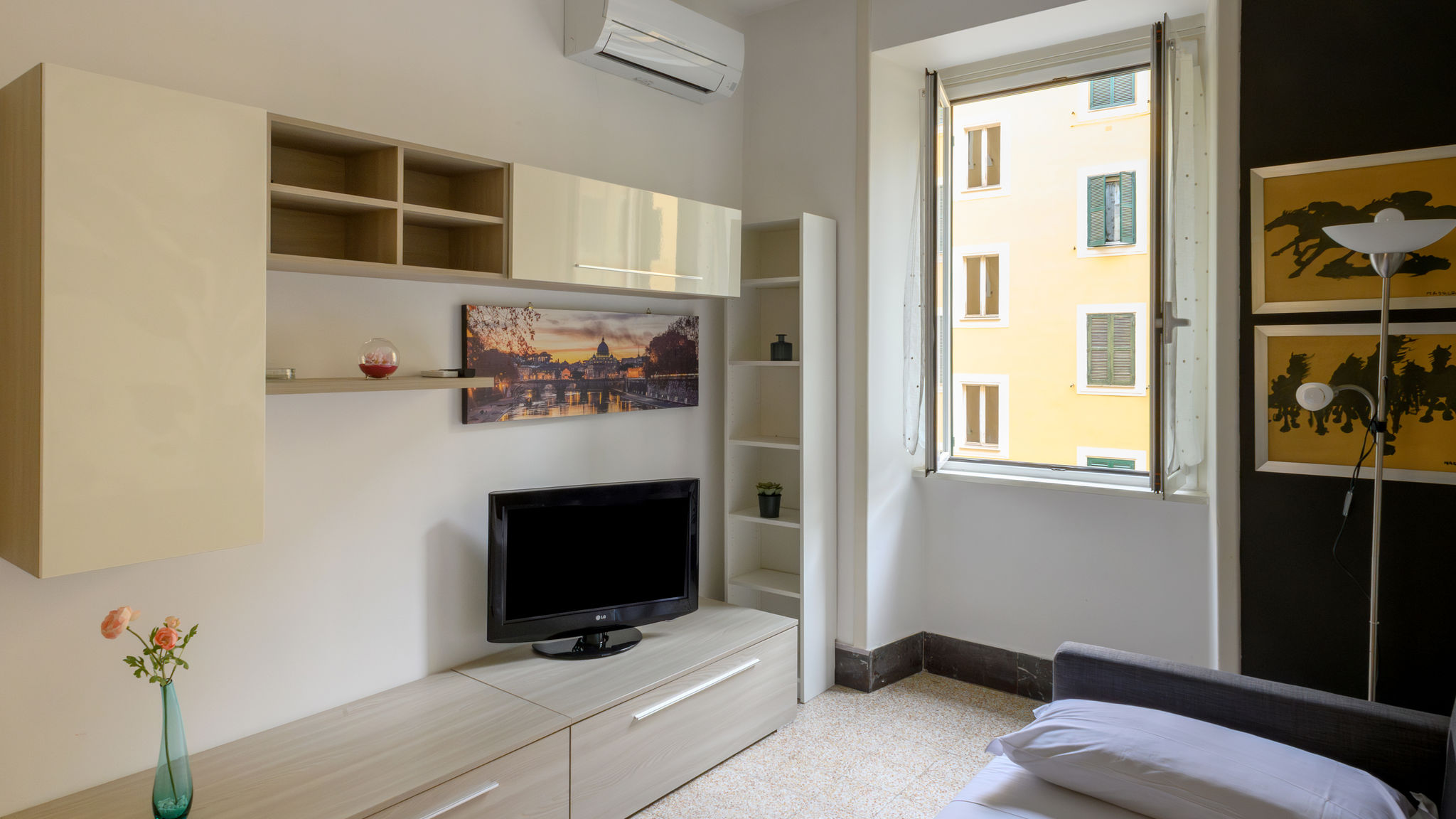 Italianway Roma Casa Mou